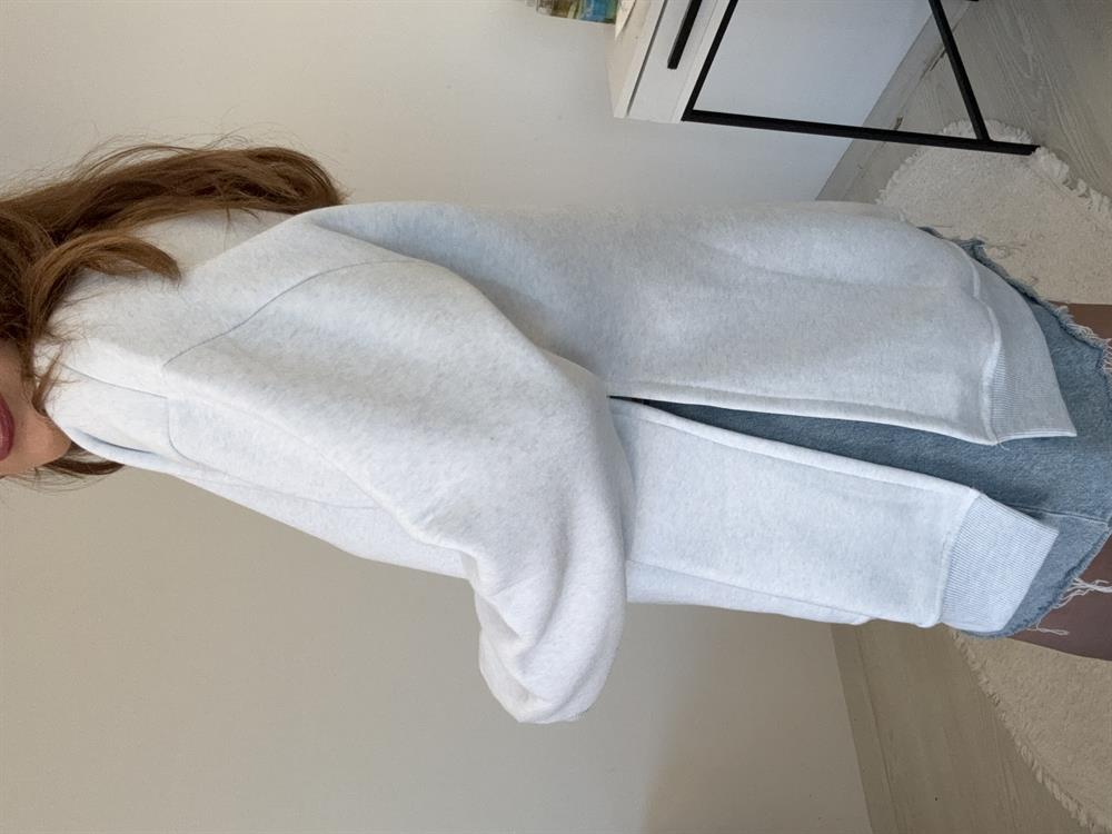 Yanlari Yirtmaçli Şardonlu Sweat Mavi̇