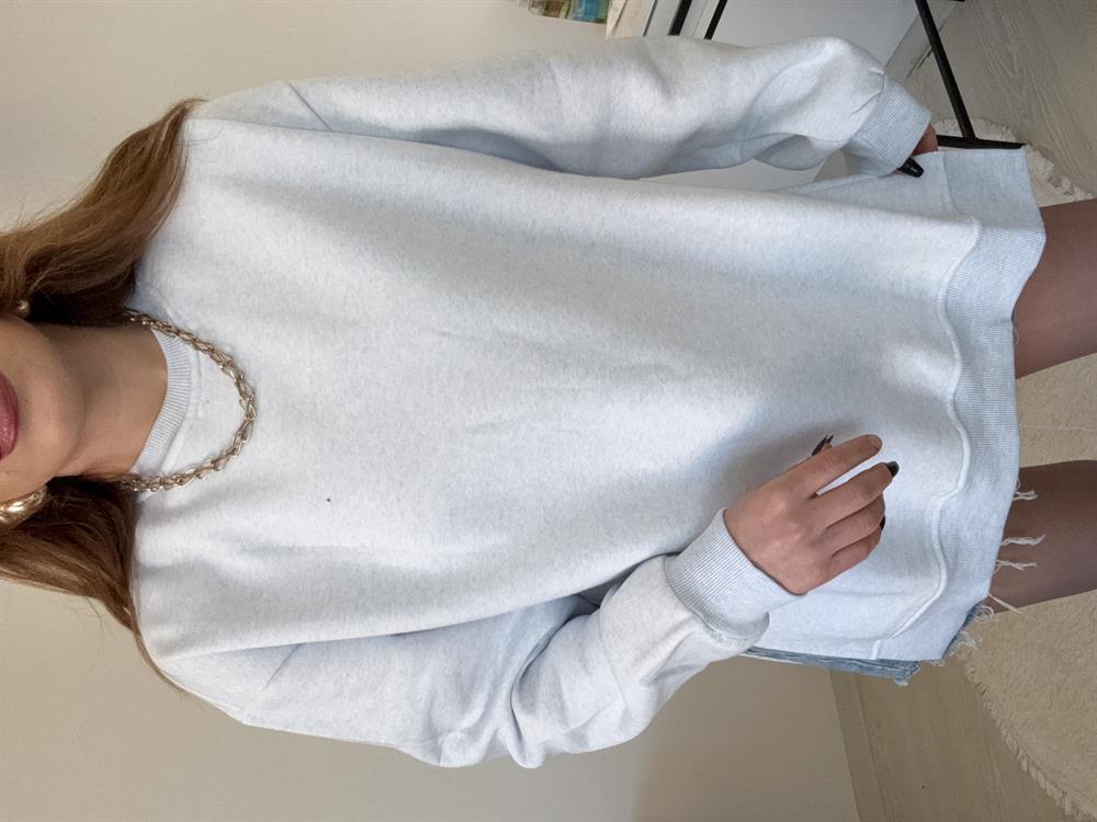 Yanlari Yirtmaçli Şardonlu Sweat Mavi̇