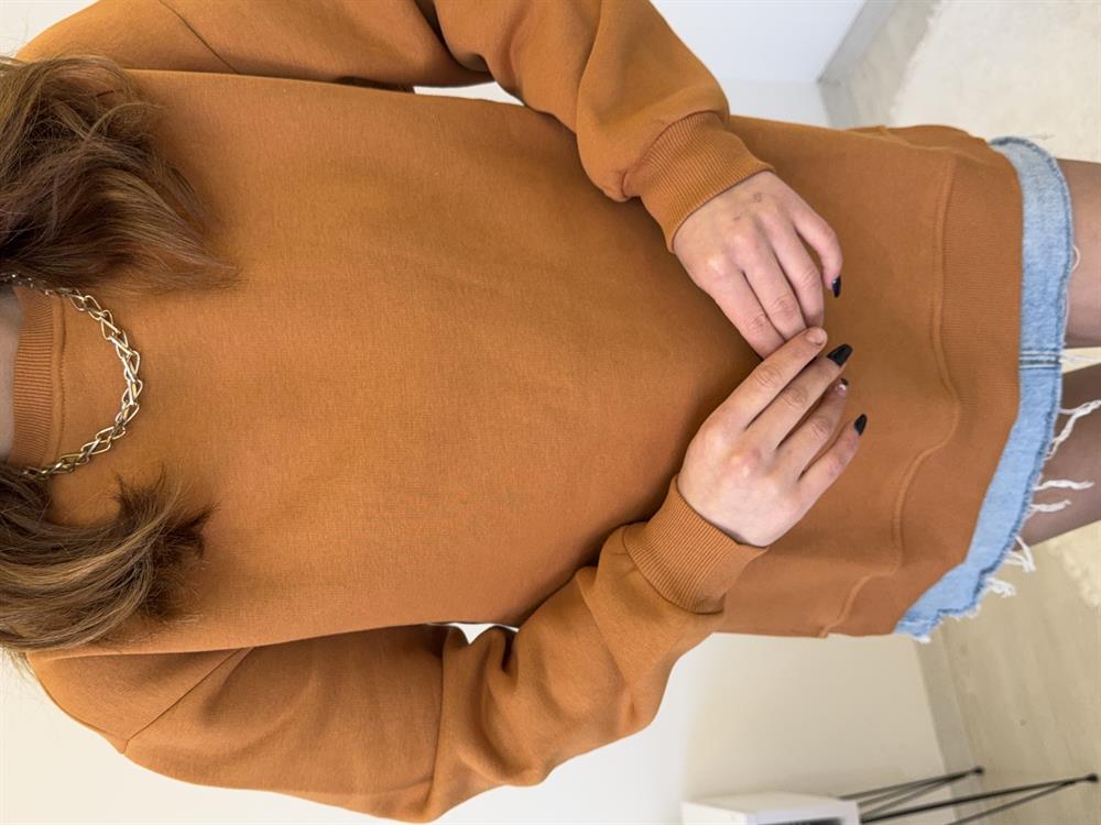 Yanlari Yirtmaçli Şardonlu Sweat Somon