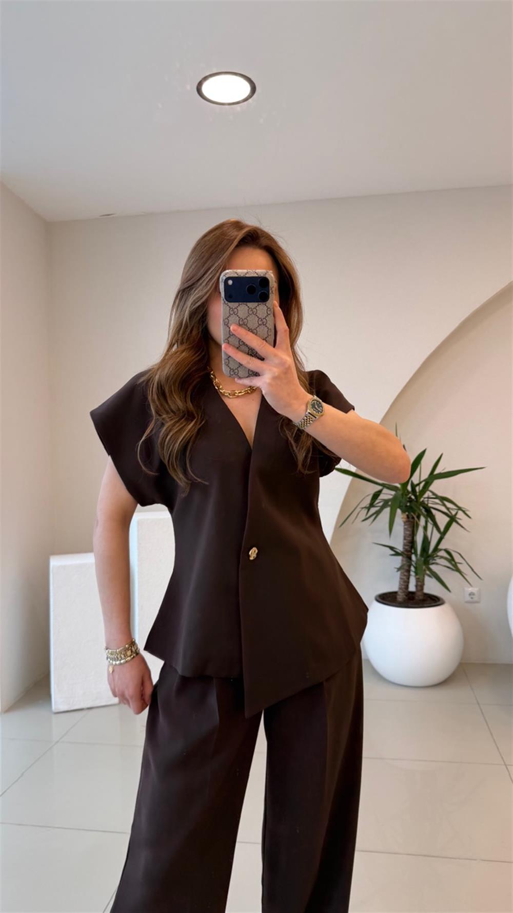 YELEKLİ İKİLİ TAKIM KAHVE