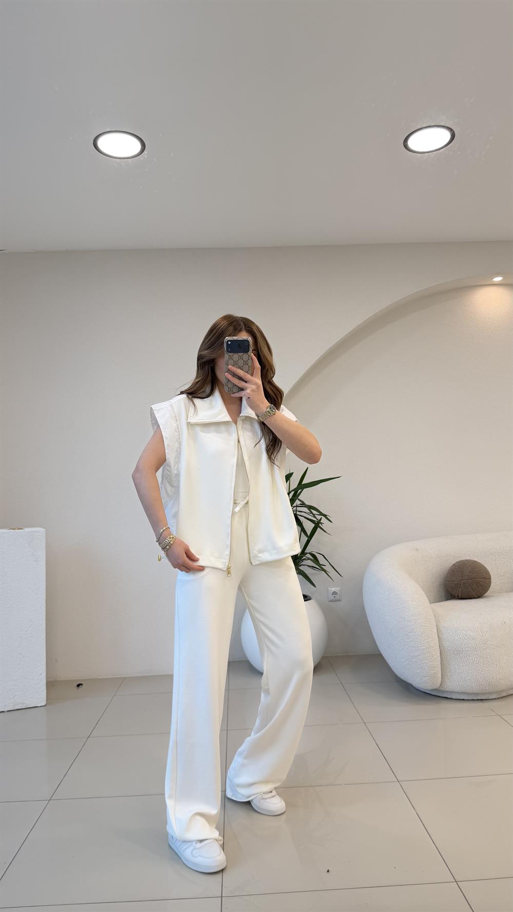 YELEKLİ YANLARI PARAŞÜT TAKIM BEYAZ