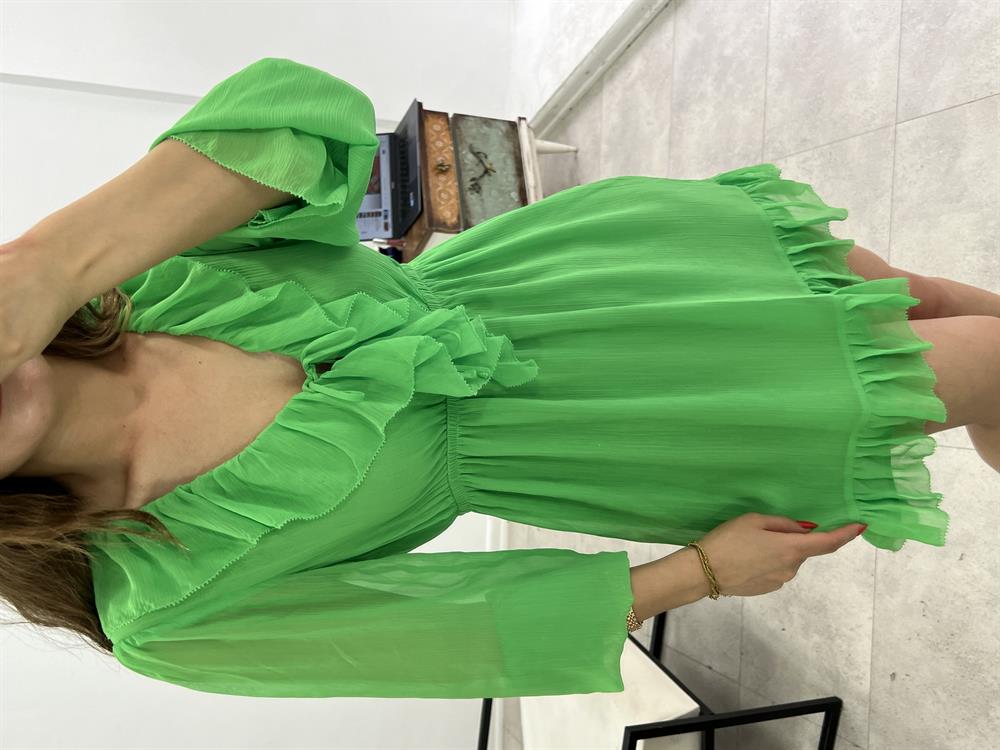 Yeşi̇l Firfirli Şifon Elbi̇se