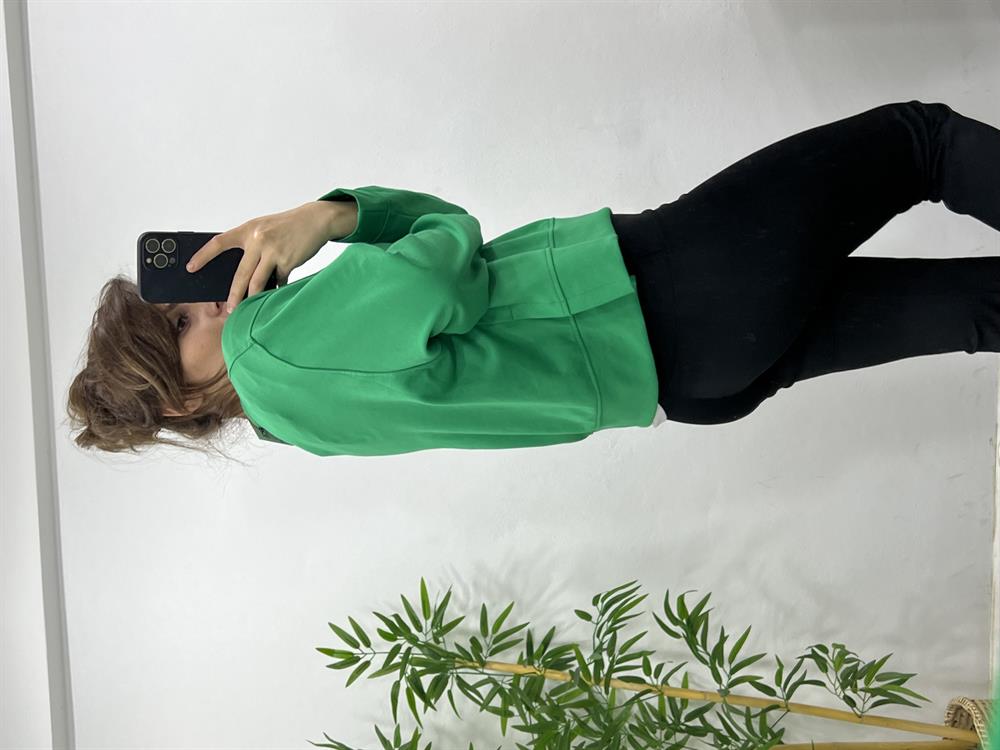 Yeşi̇l Sweatshırt