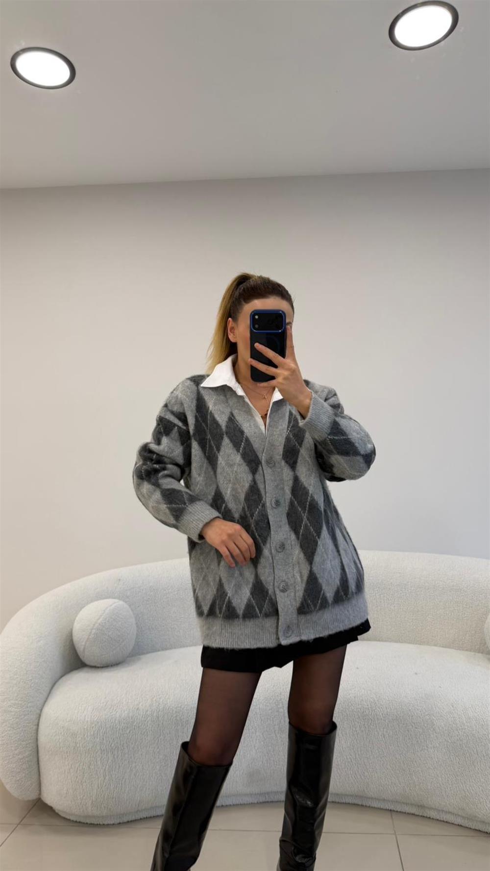 YUMOŞ DOKU BAKLAVA DESENLİ HIRKA GRİ-ANTRASİT