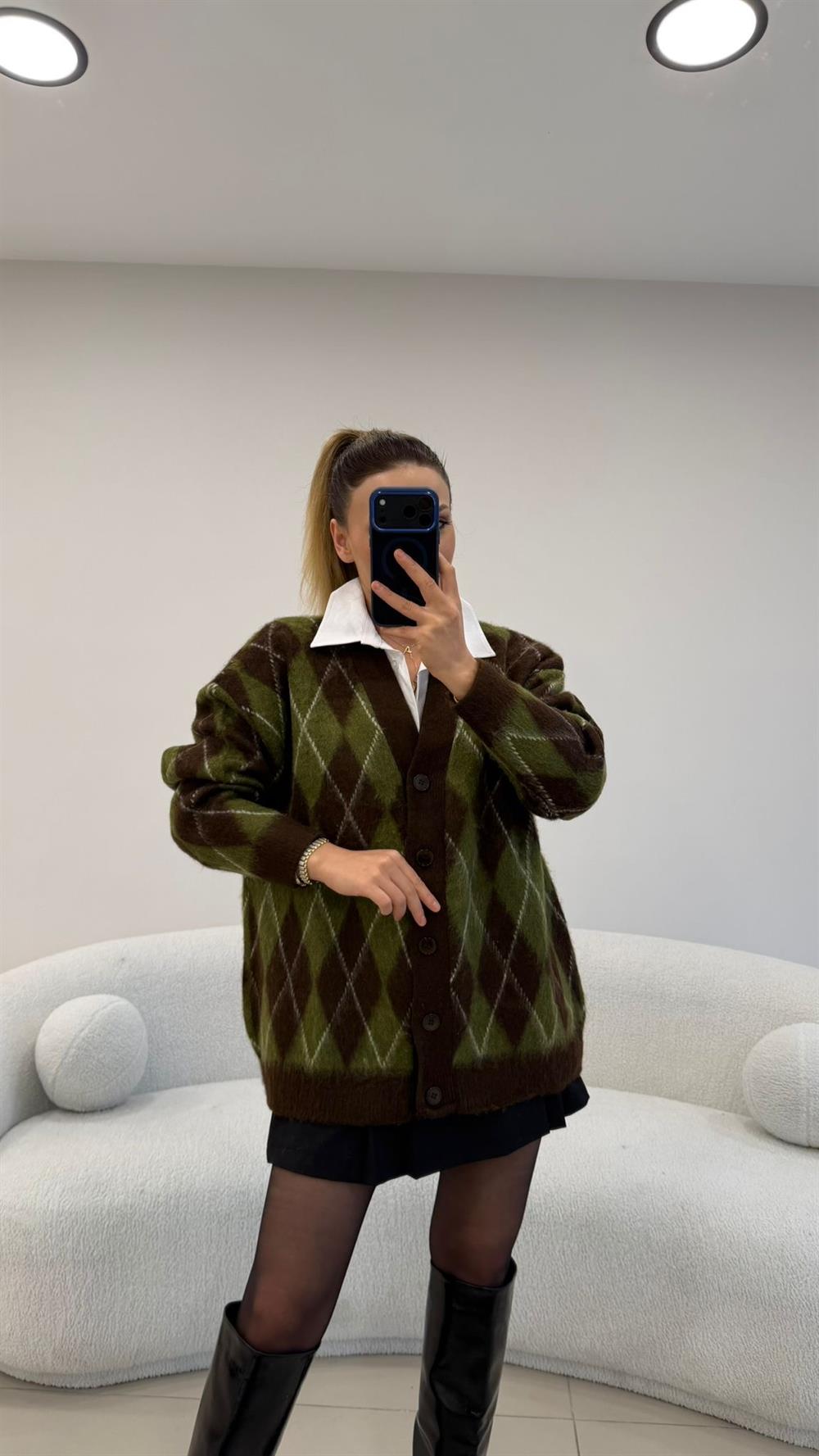 YUMOŞ DOKU BAKLAVA DESENLİ HIRKA KAHVE-YEŞİL