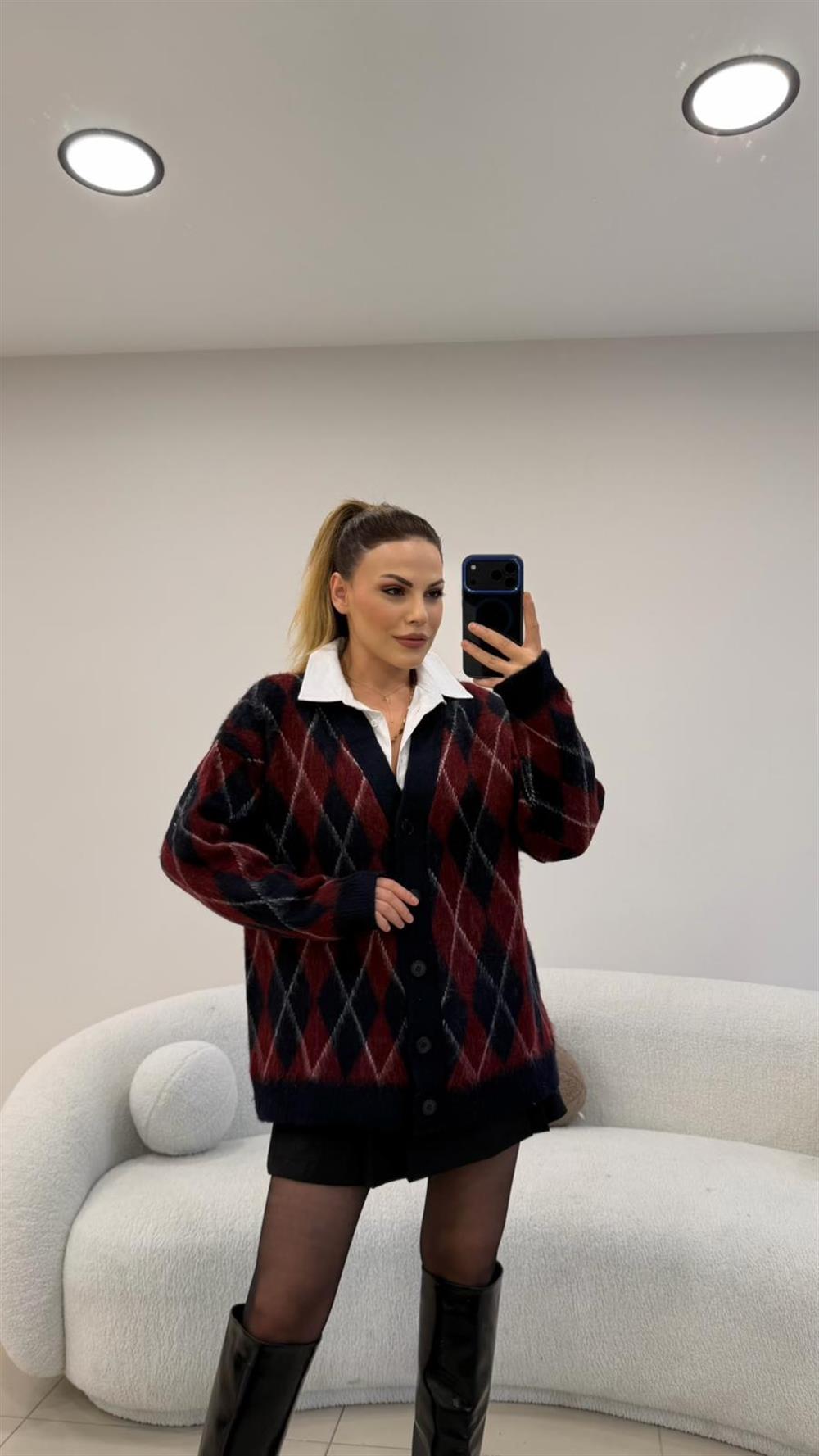 YUMOŞ DOKU BAKLAVA DESENLİ HIRKA LACİCERT-BORDO