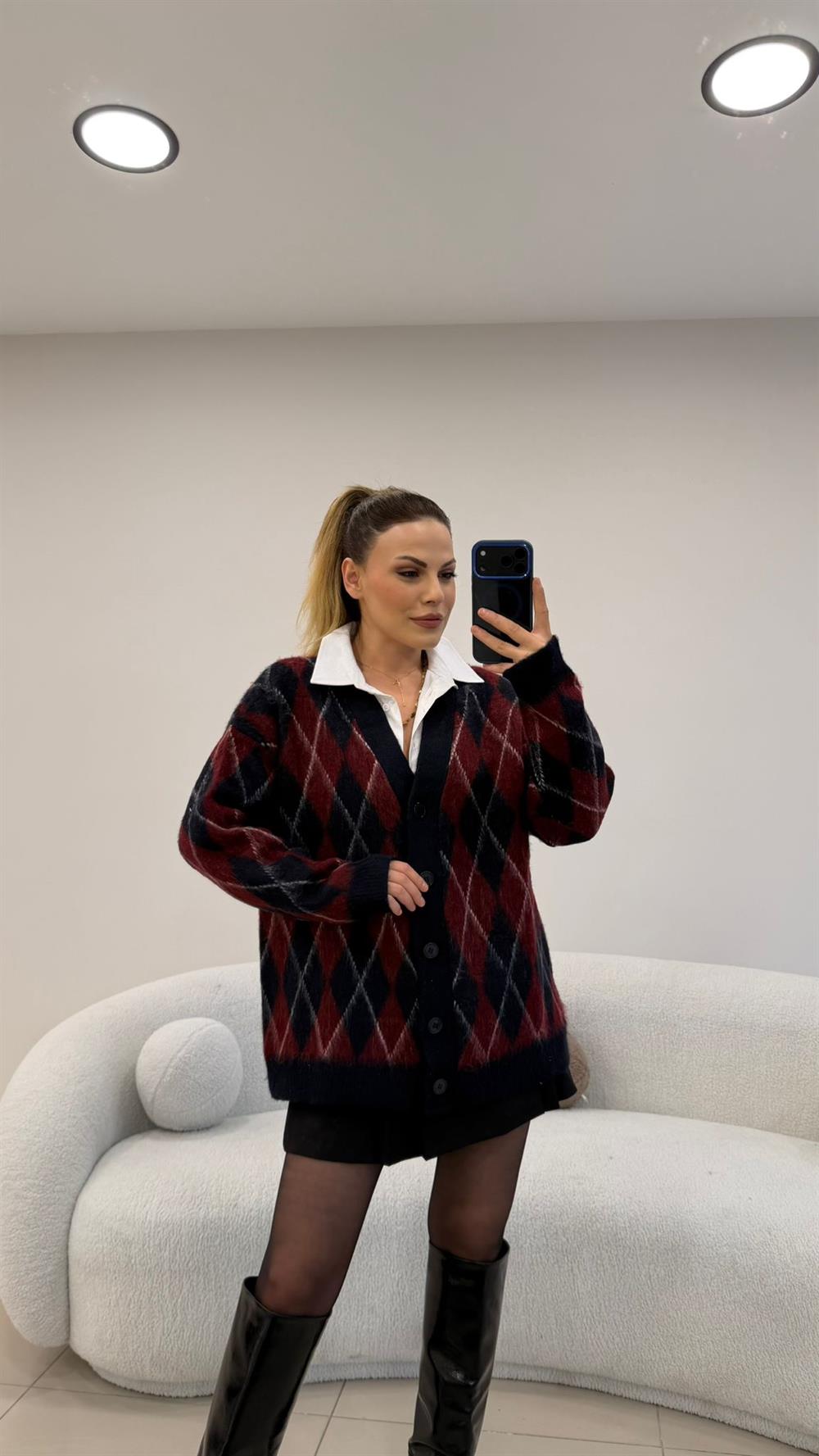 YUMOŞ DOKU BAKLAVA DESENLİ HIRKA LACİCERT-BORDO