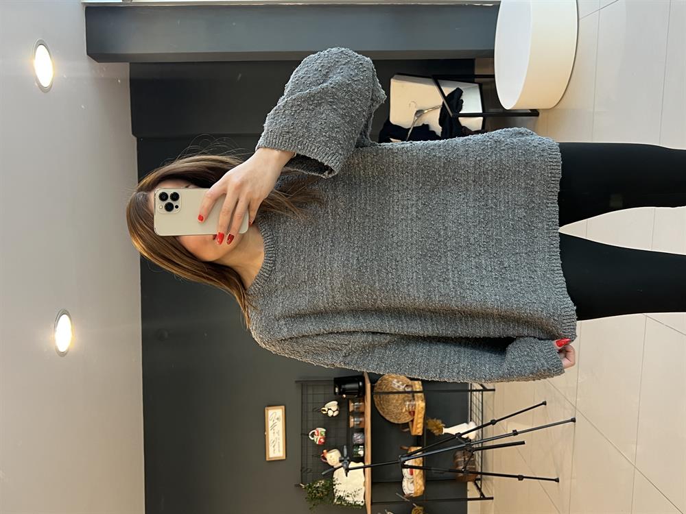 Yumuşak Dokulu Basi̇c Kazak Gri̇