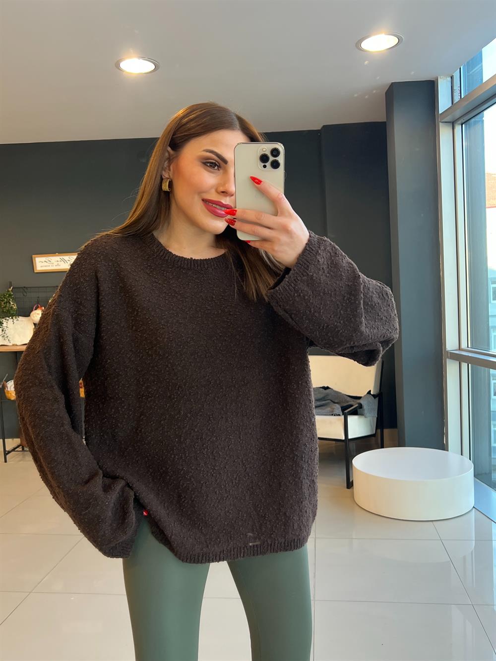 Yumuşak Dokulu Basi̇c Kazak Kahve