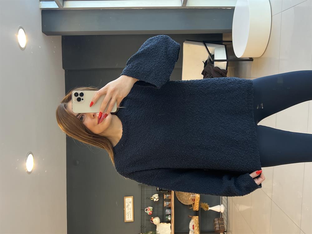 Yumuşak Dokulu Basi̇c Kazak Laci̇vert