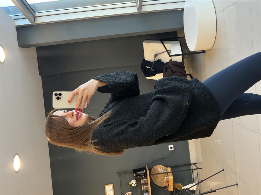 Yumuşak Dokulu Basi̇c Kazak Si̇yah