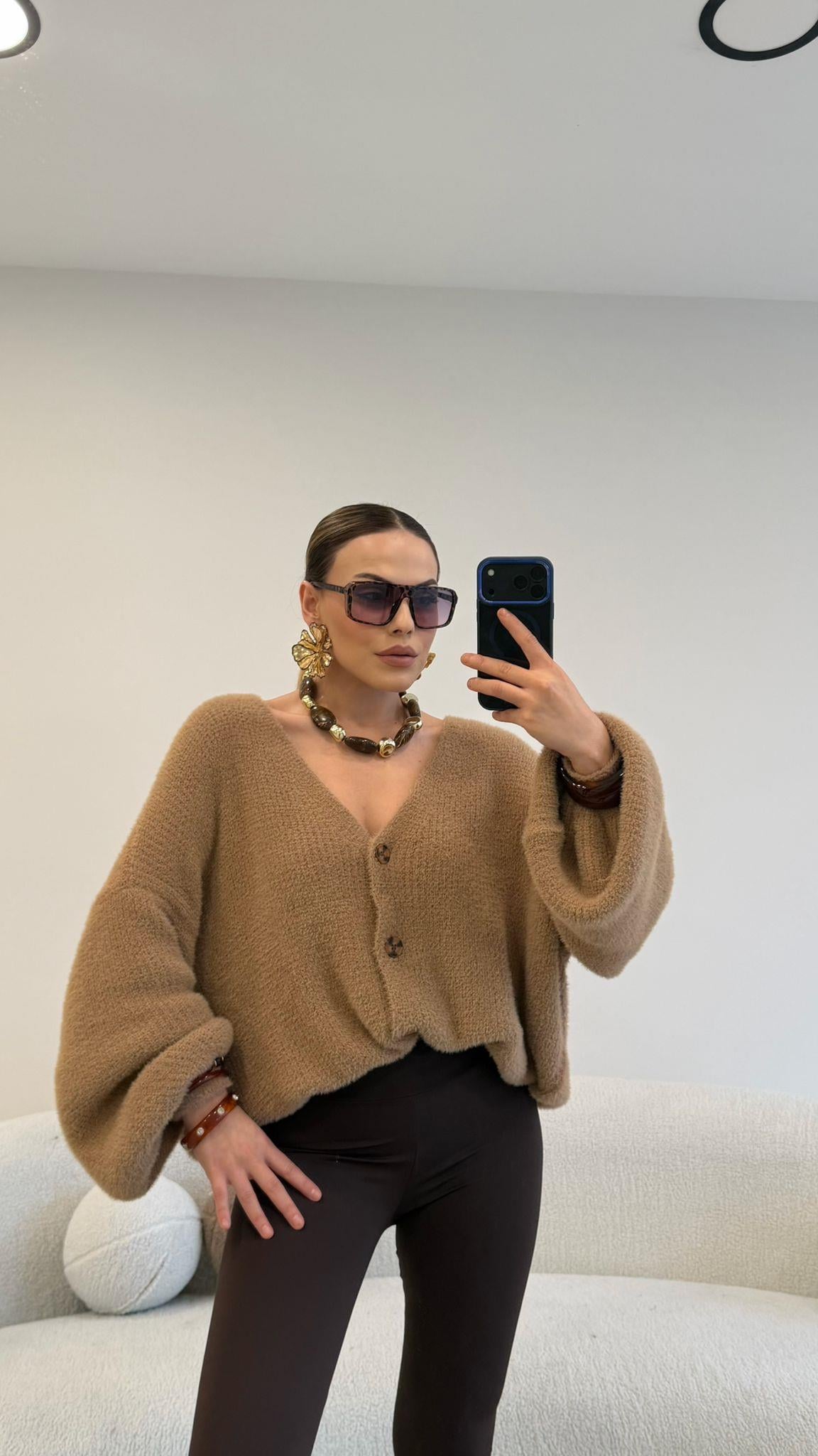BALON KOL DÜĞMELİ YUMOŞ HIRKA CAMEL