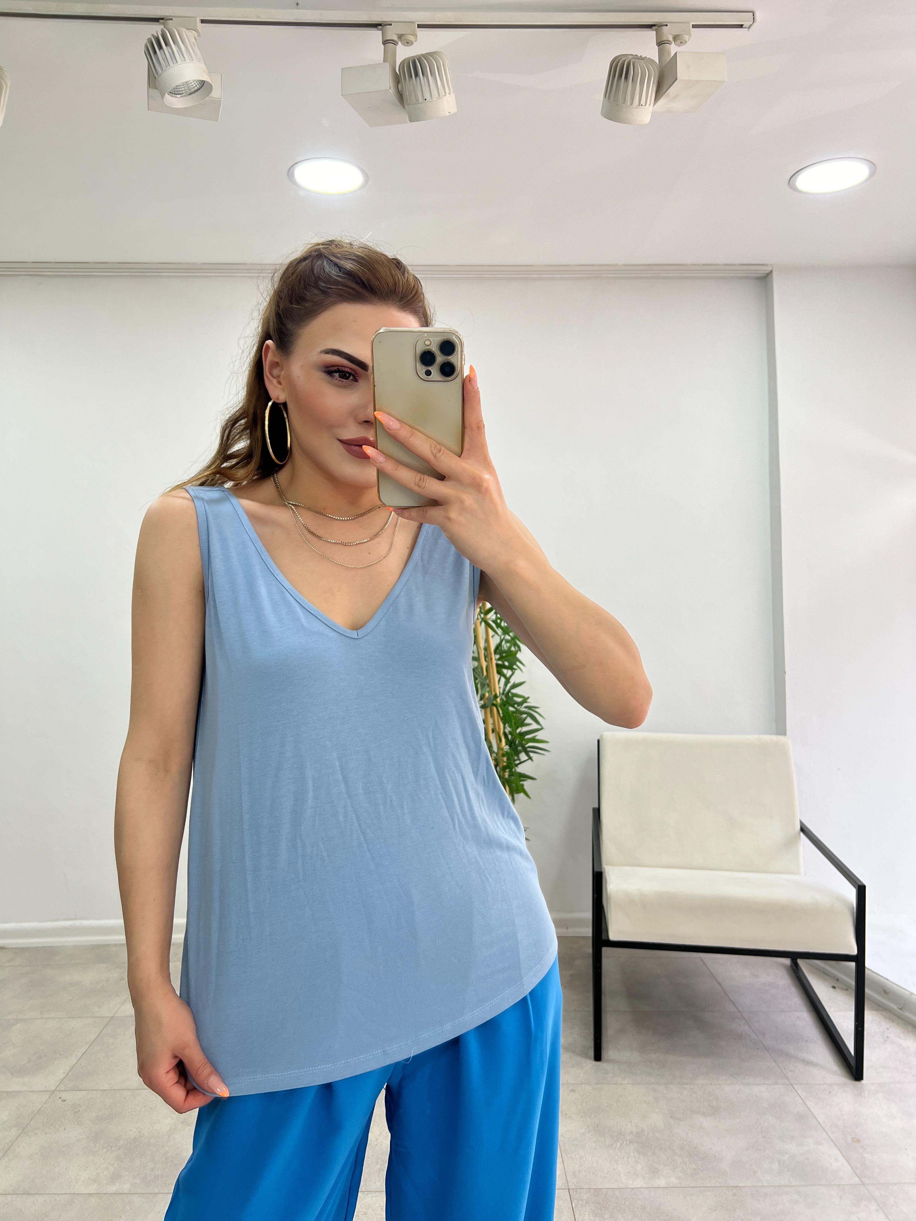 BEBE MAVİ V YAKA SALAŞ ATLET