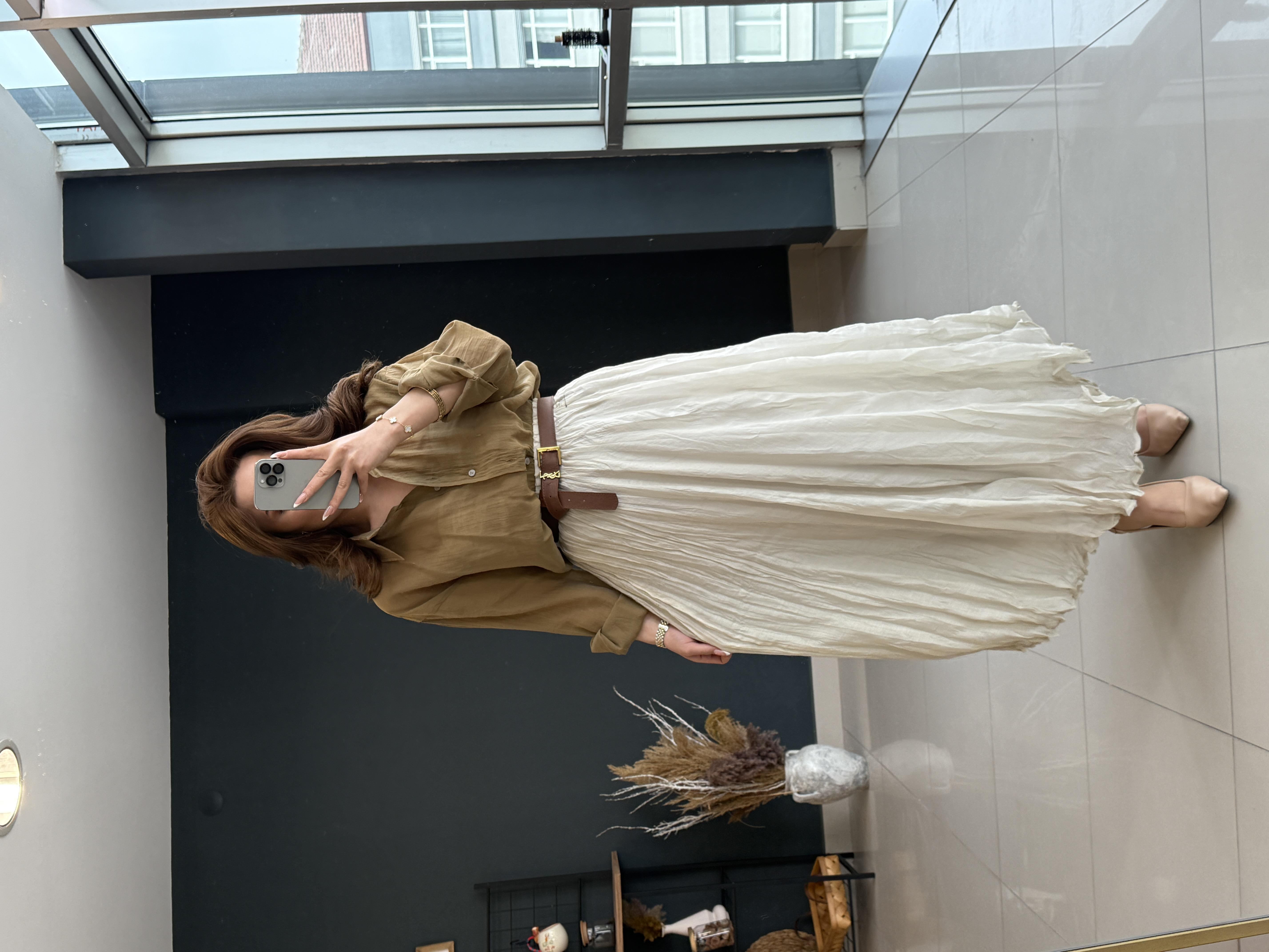 BELİ LASTİKLİ ETEK TAŞ