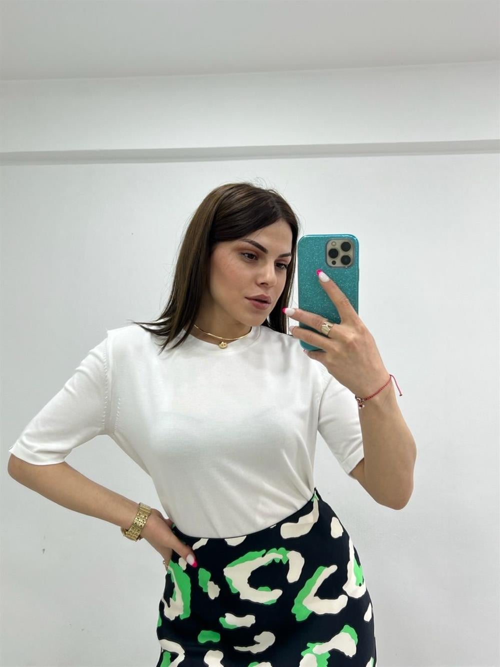 BİSİKLET YAKA TRİKO BEYAZ