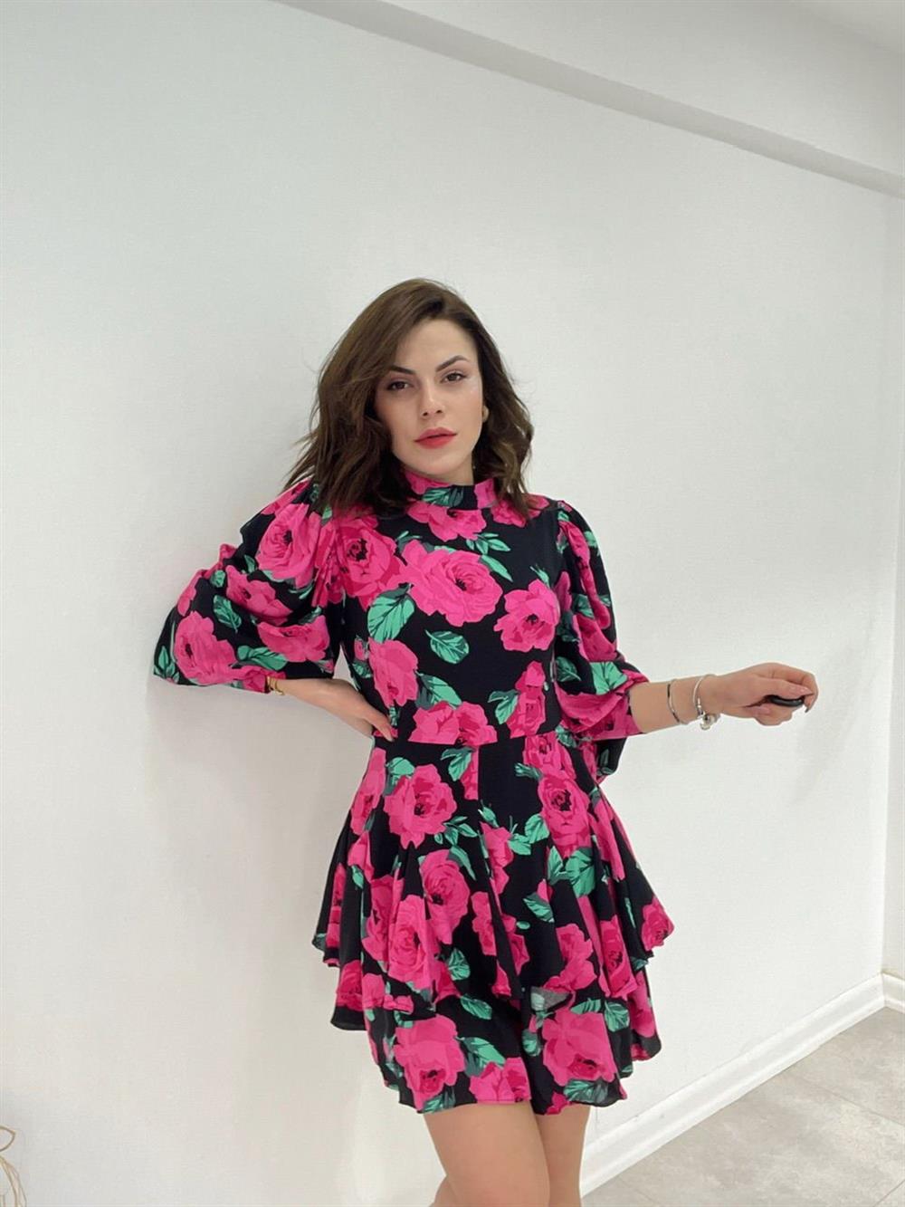 DİK YAKA FIRFIRLI ELBİSE