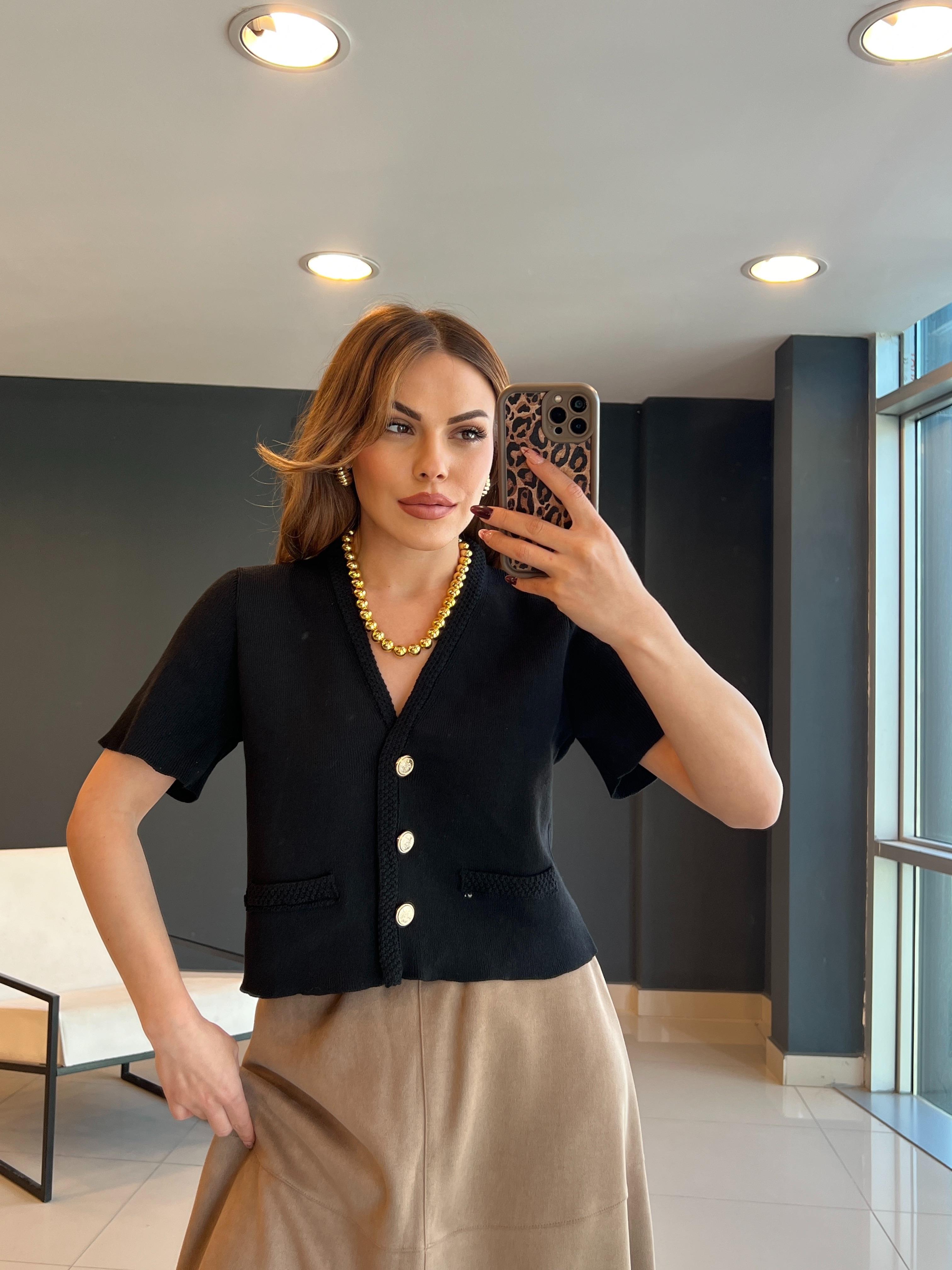 DÜĞMELİ SİYAH ORJİNAL MARKA YELEK