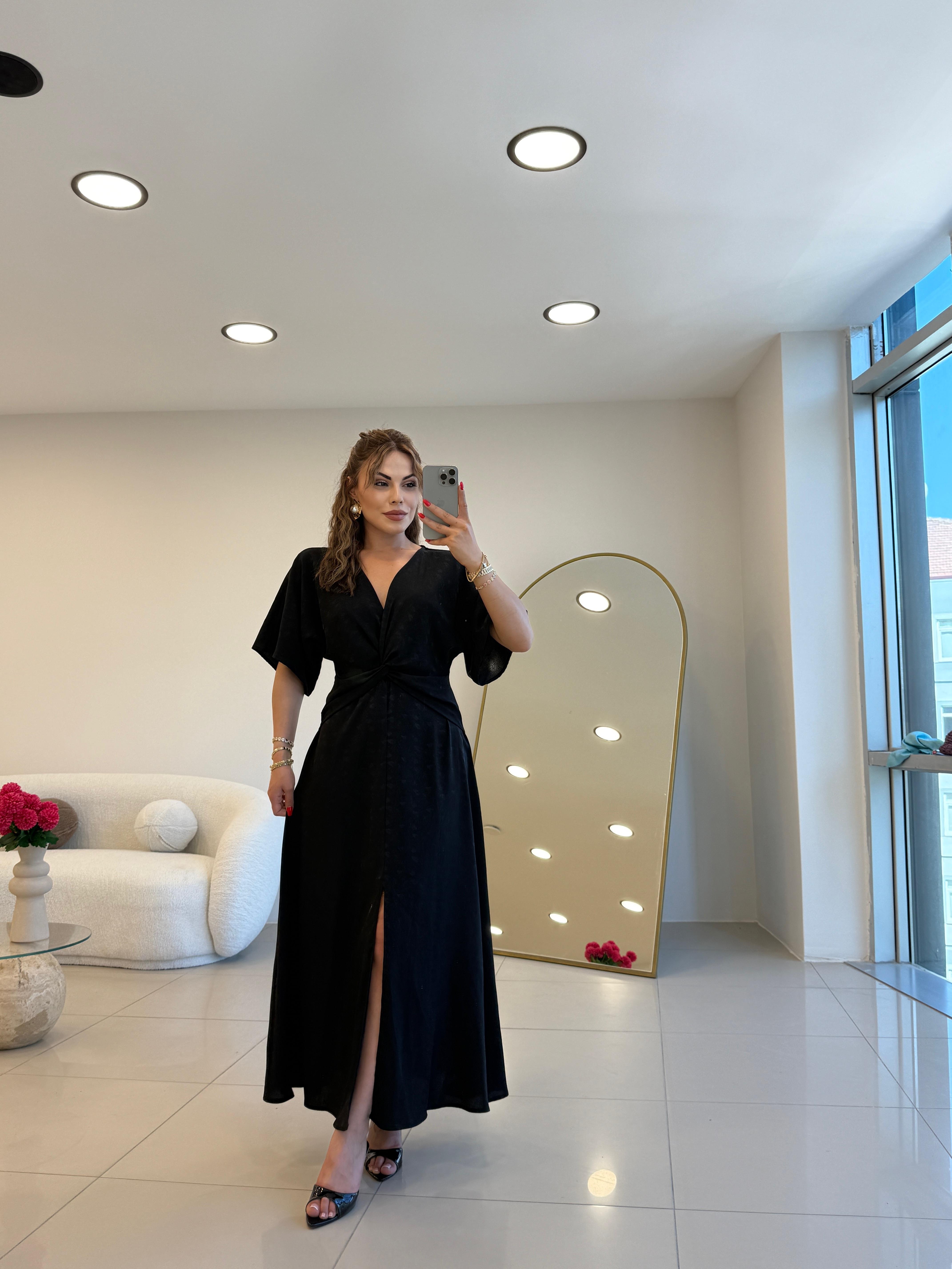 DÜĞÜMLÜ KISA KOL ELBİSE SİYAH