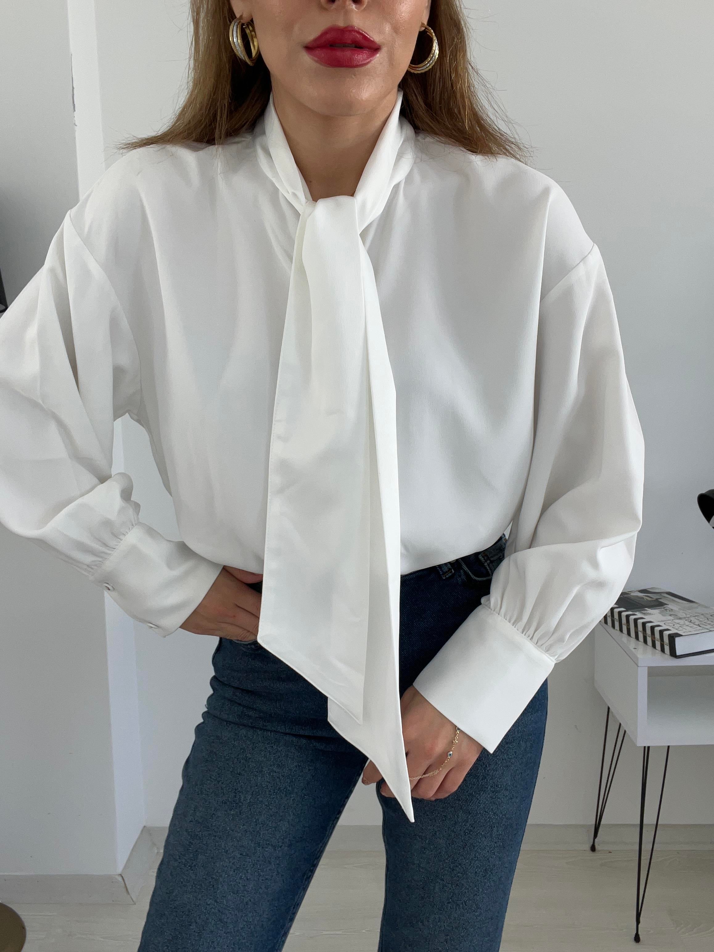 EKRU FULAR DETAYLI SATEN GÖMLEK