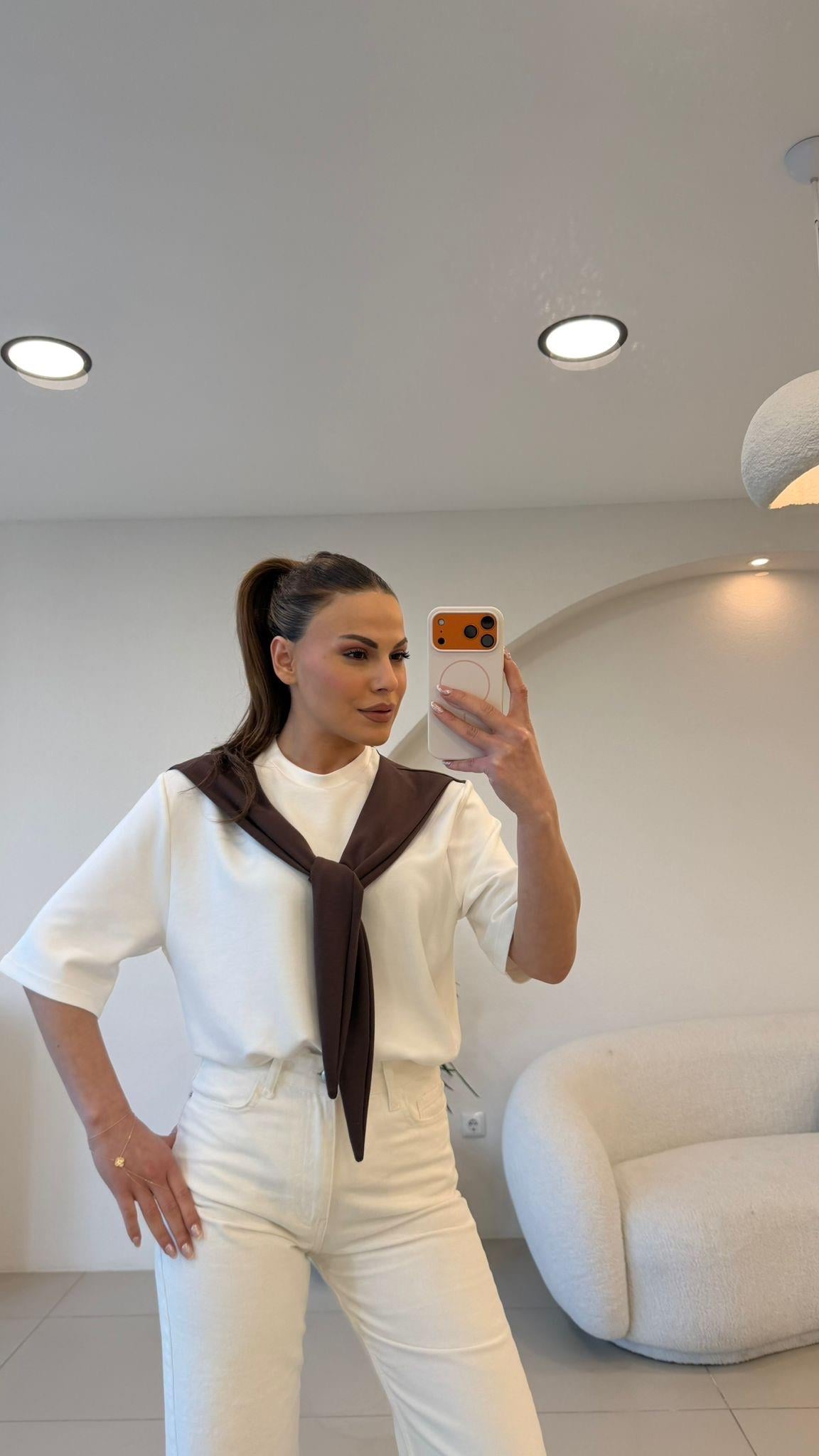 FULAR DETAYLI MODAL TSHİRT KAHVE