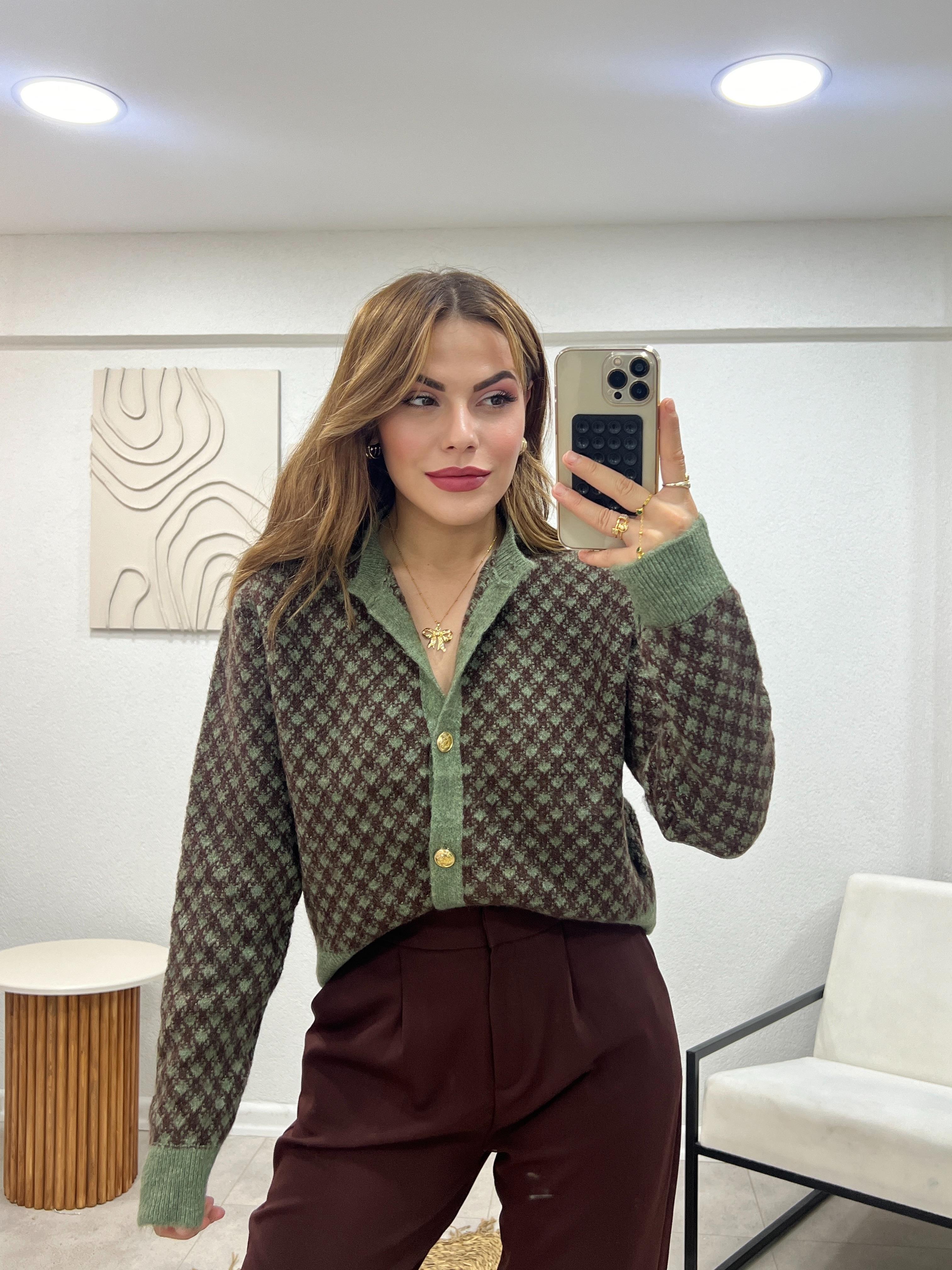 GOLD DÜĞMELİ KAHVE DESENLİ HIRKA