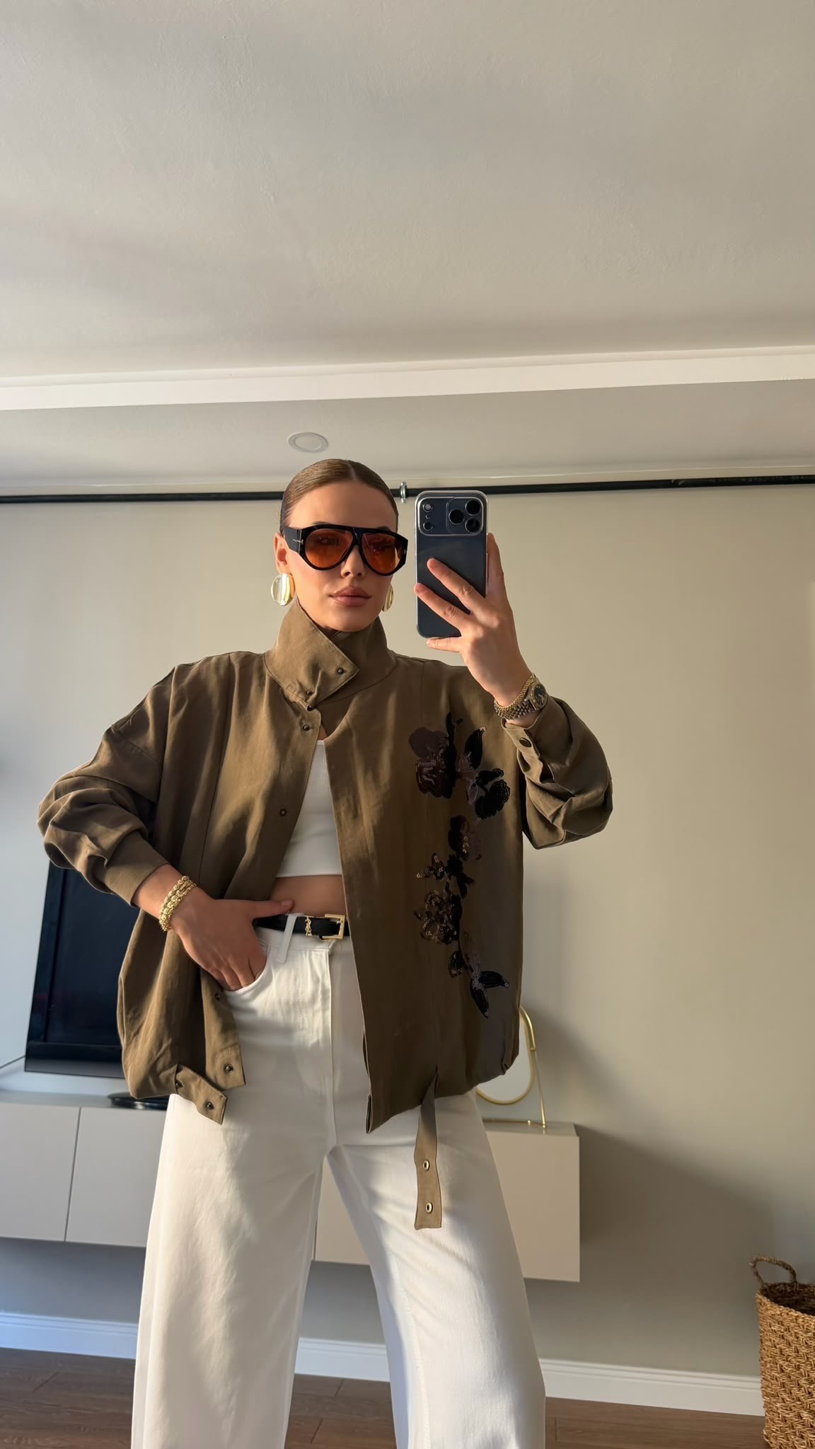 Haki Payet Çiçek Detaylı Oversize Ceket Haki