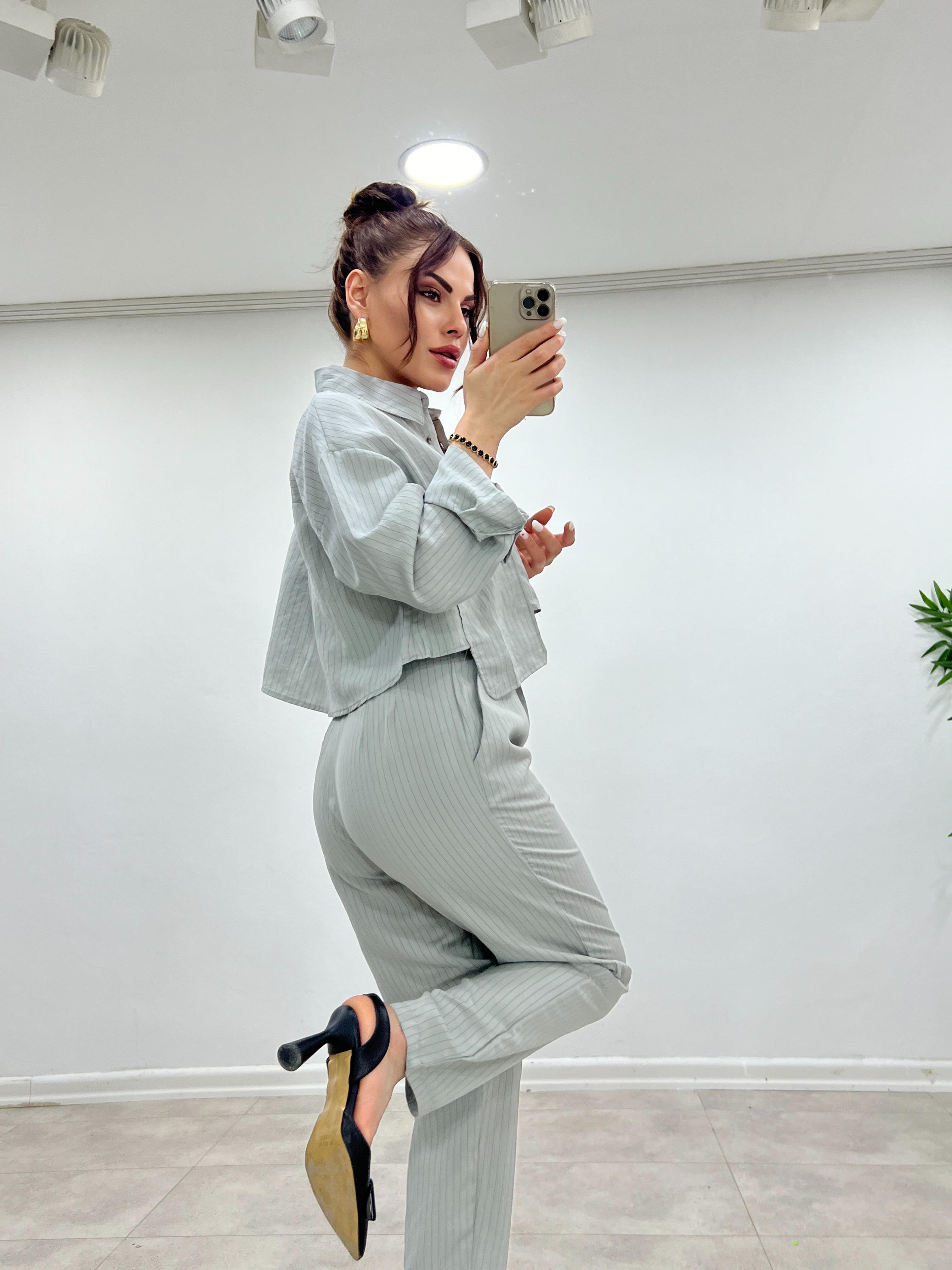 İKİLİ GÖMLEKLİ TENCEL TAKIM GRİ