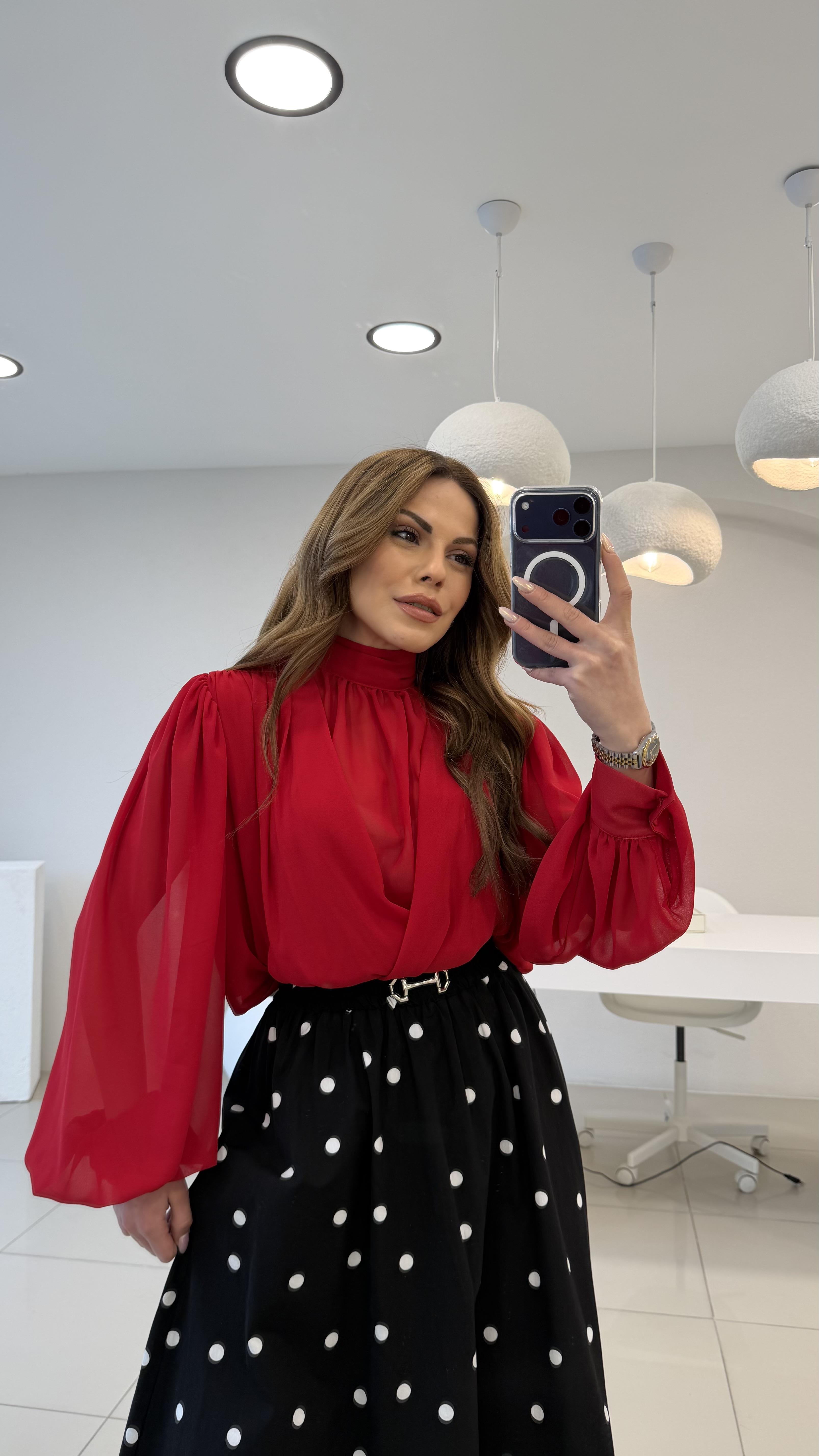 KIRMIZI TÜL VOLANLI BLUZ