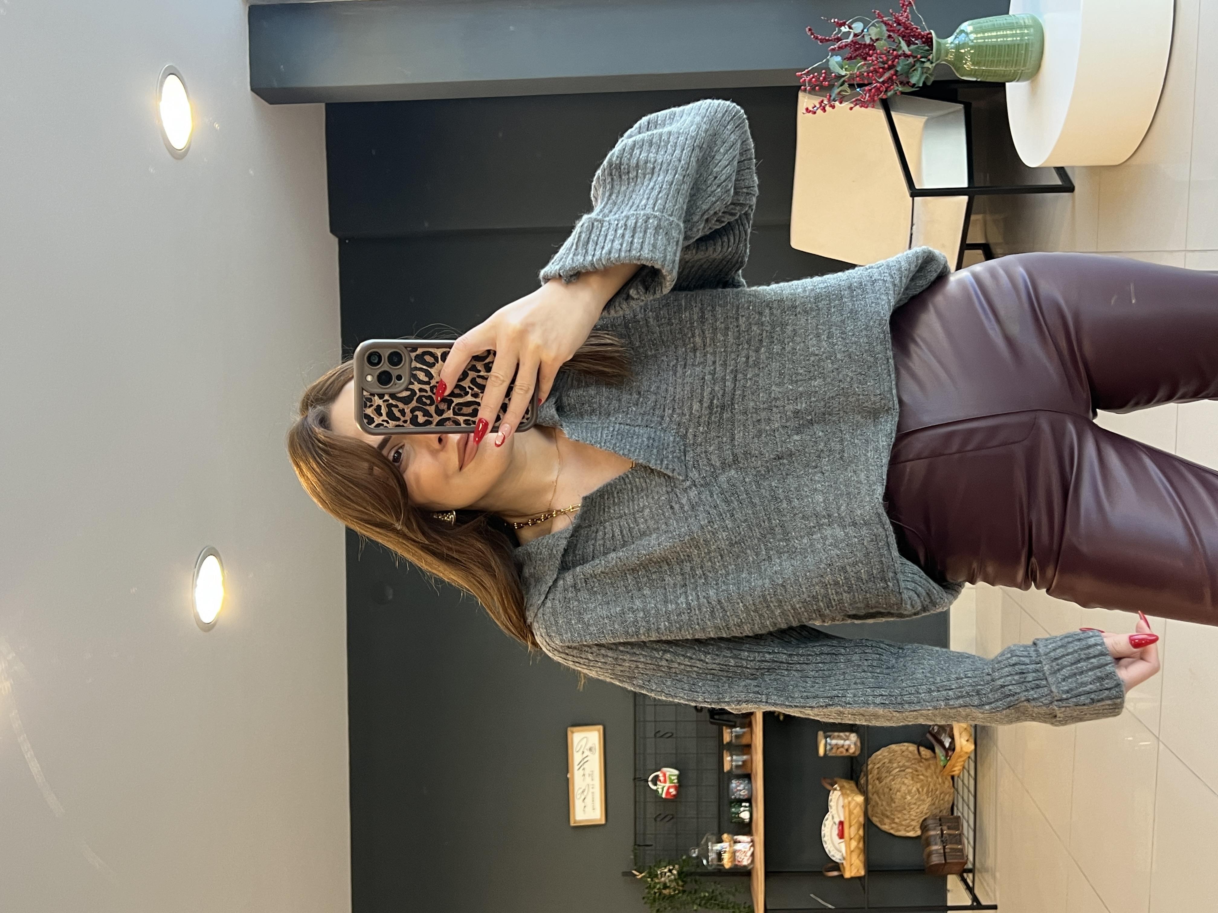 KISIK V YAKA KAZAK GRİ