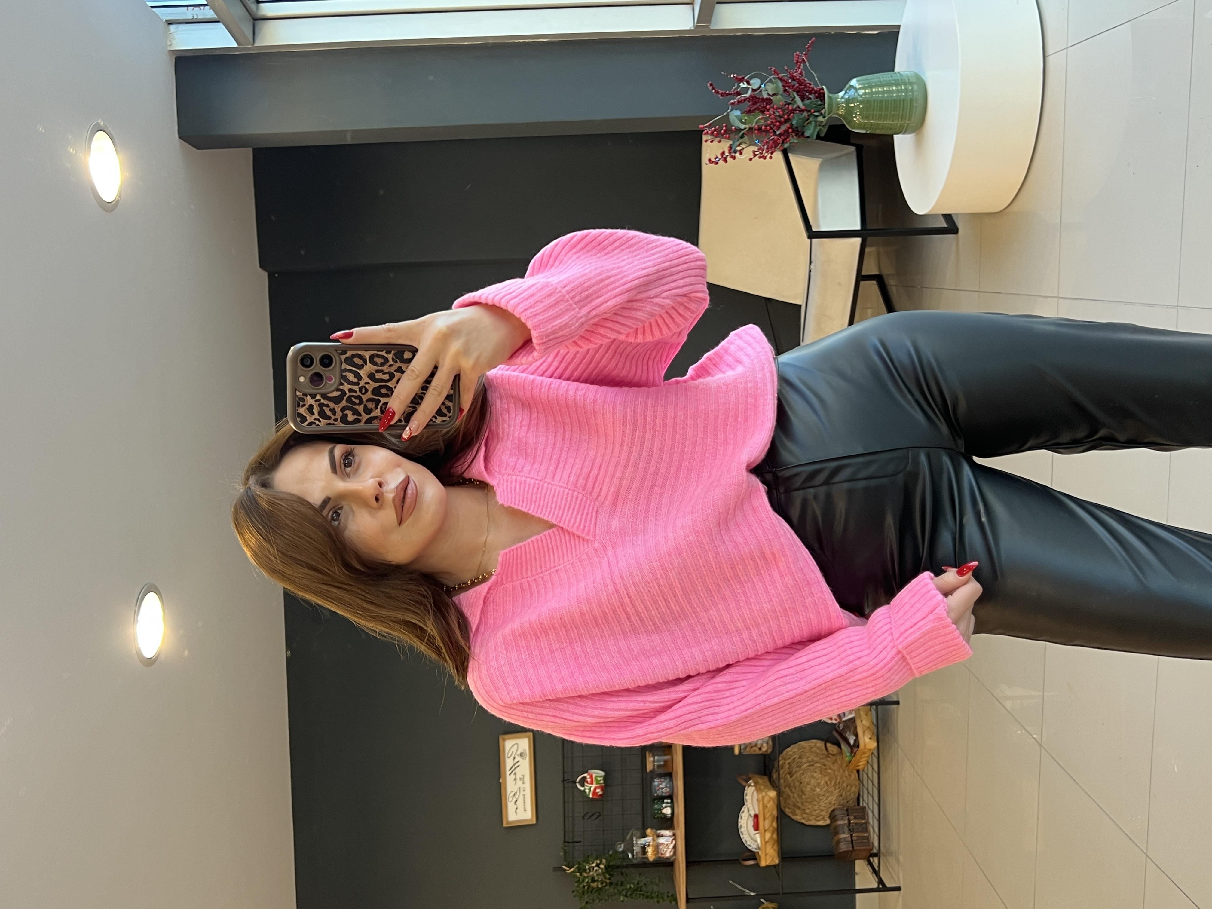 KISIK V YAKA KAZAK PEMBE