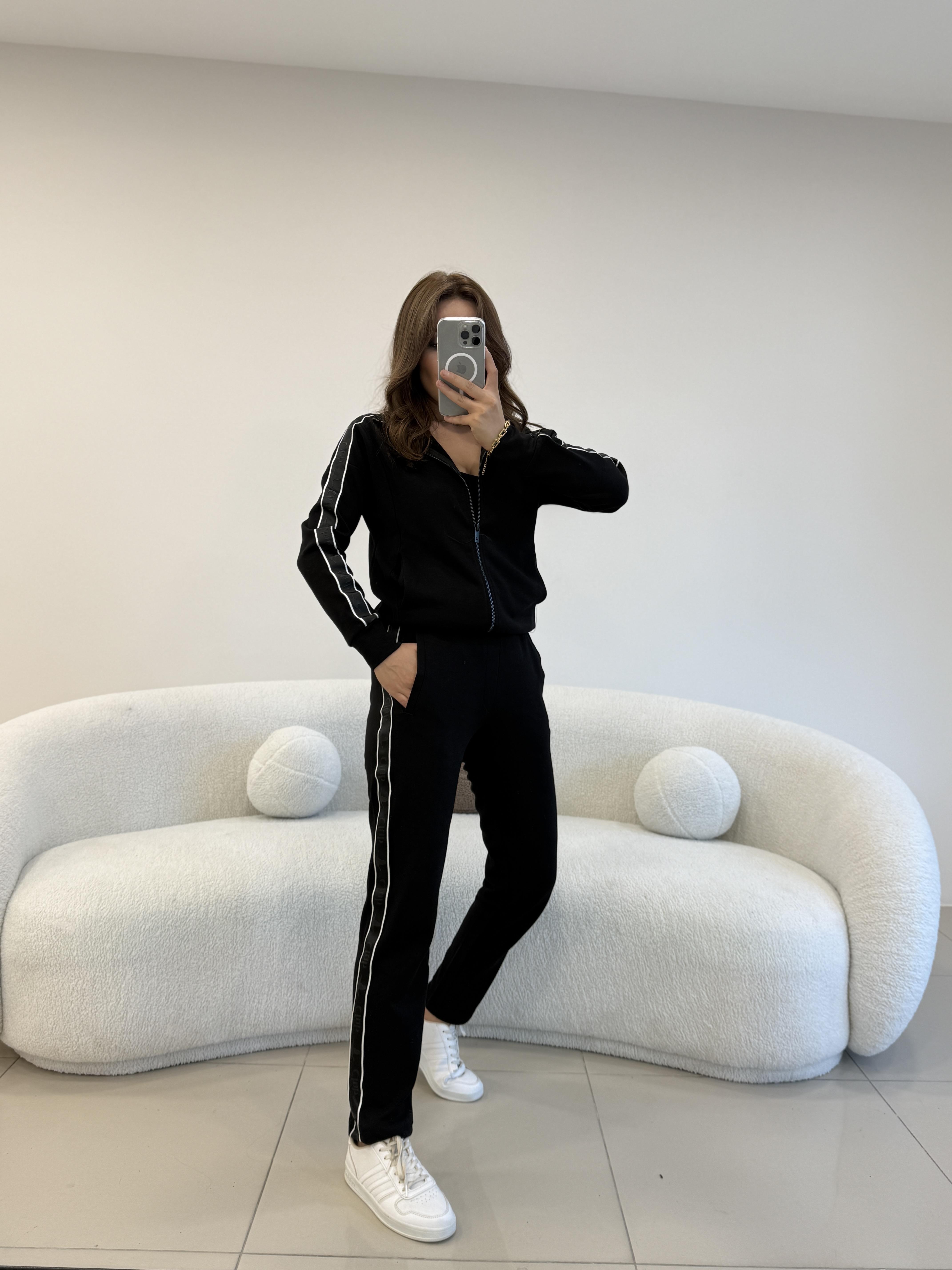 KOL BASKI VE ŞERİTLİ İKİLİ TAKIM SİYAH