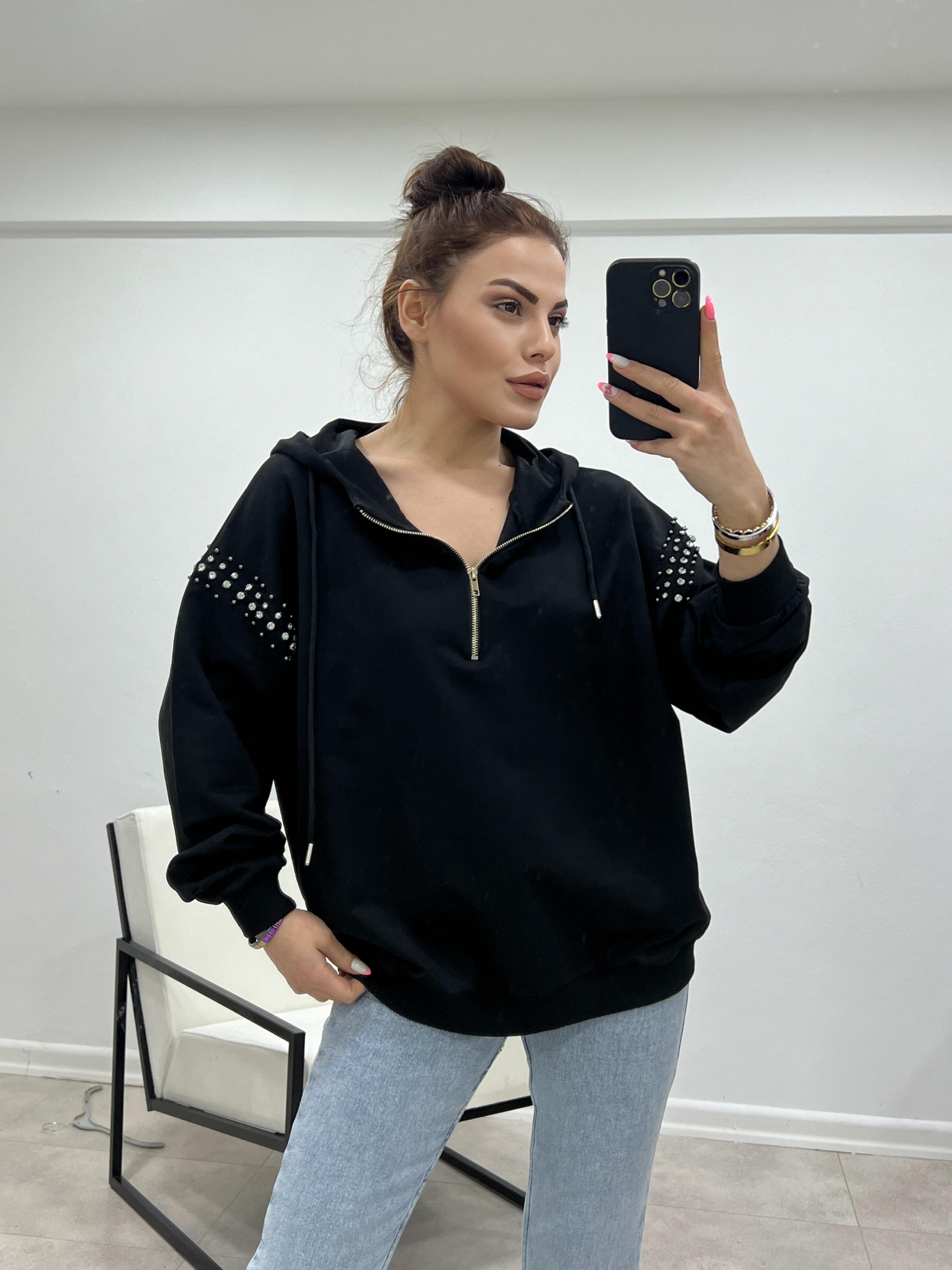 KOLLARI TAŞLI KAPŞONLU SWEAT SİYAH