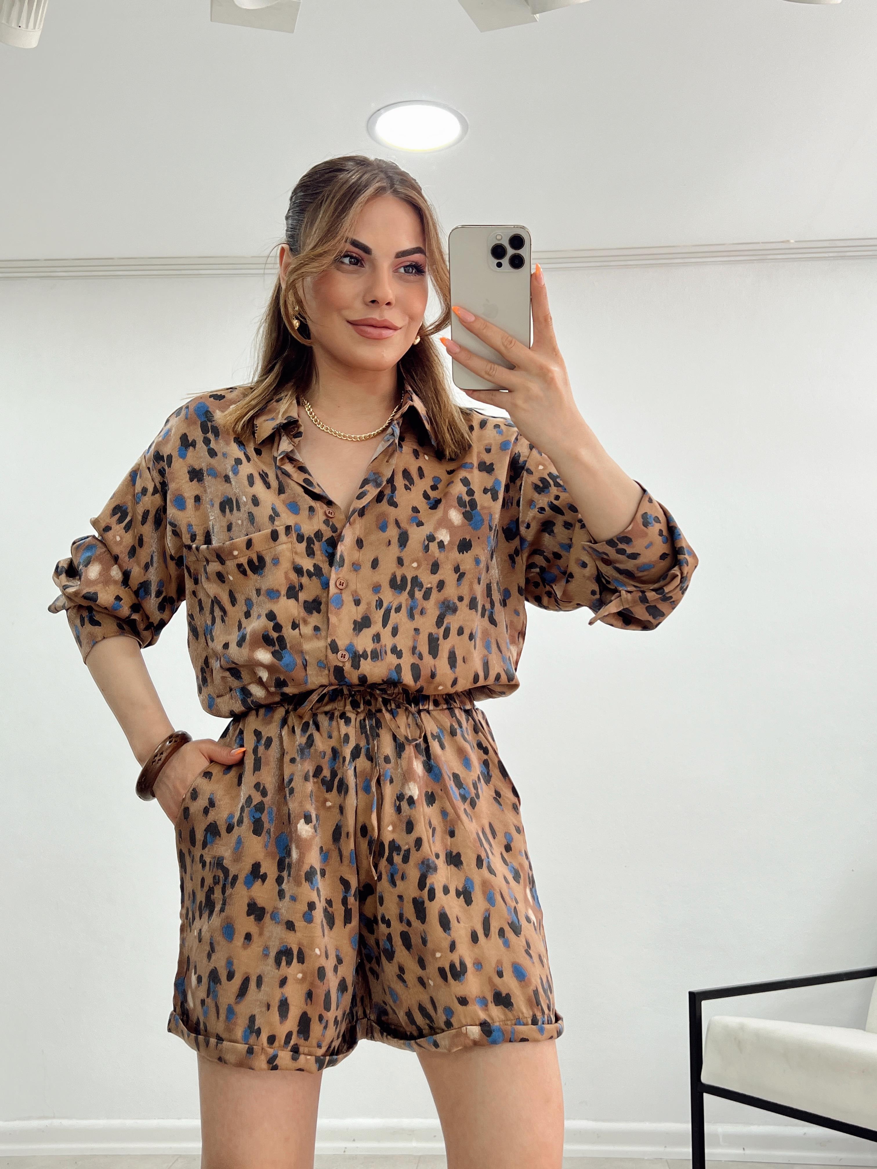 LEOPAR DESENLİ RENKLİ PARLAK TAKIM