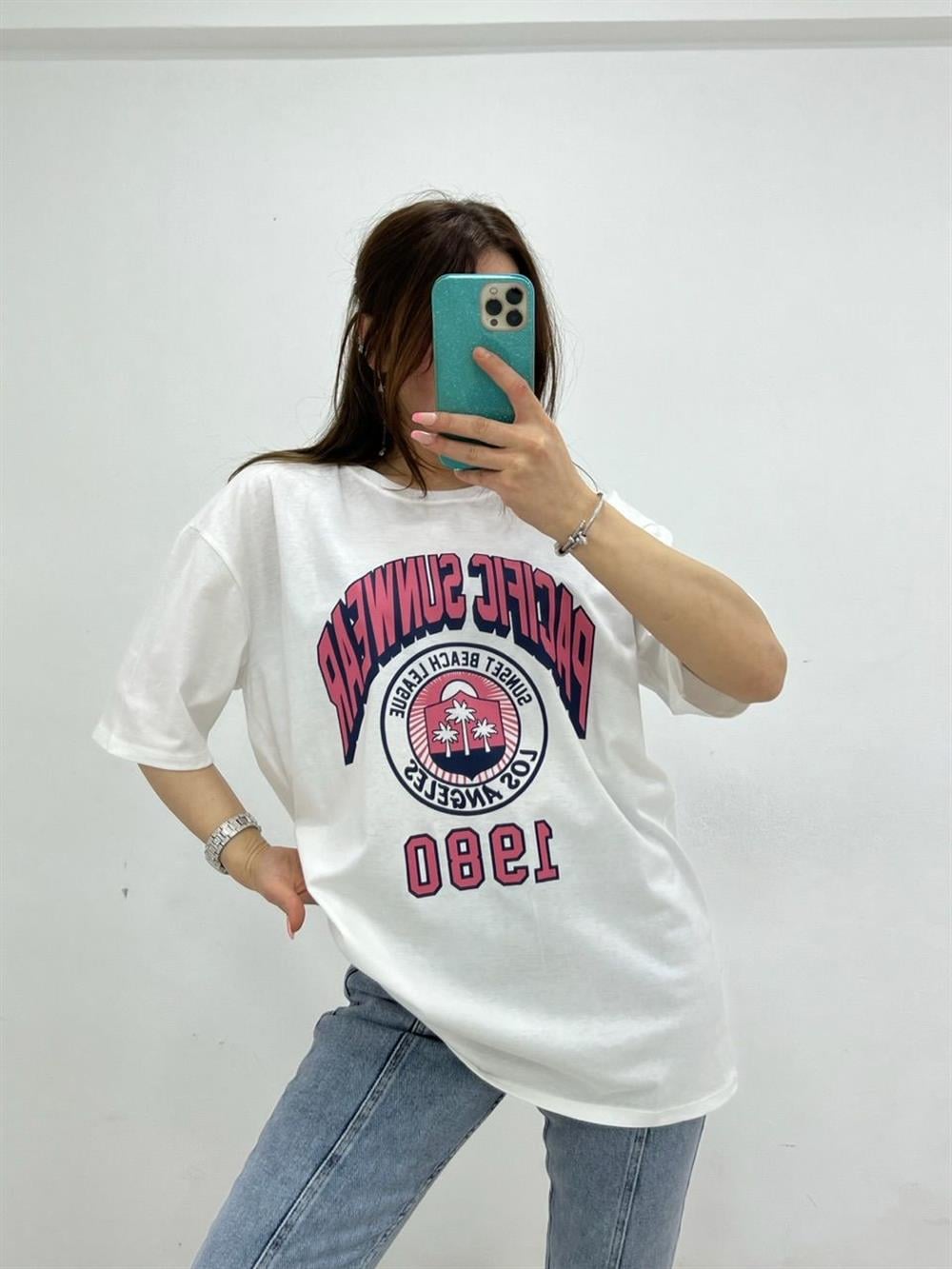 ÖNÜ BASKILI BEYAZ TİŞÖRT