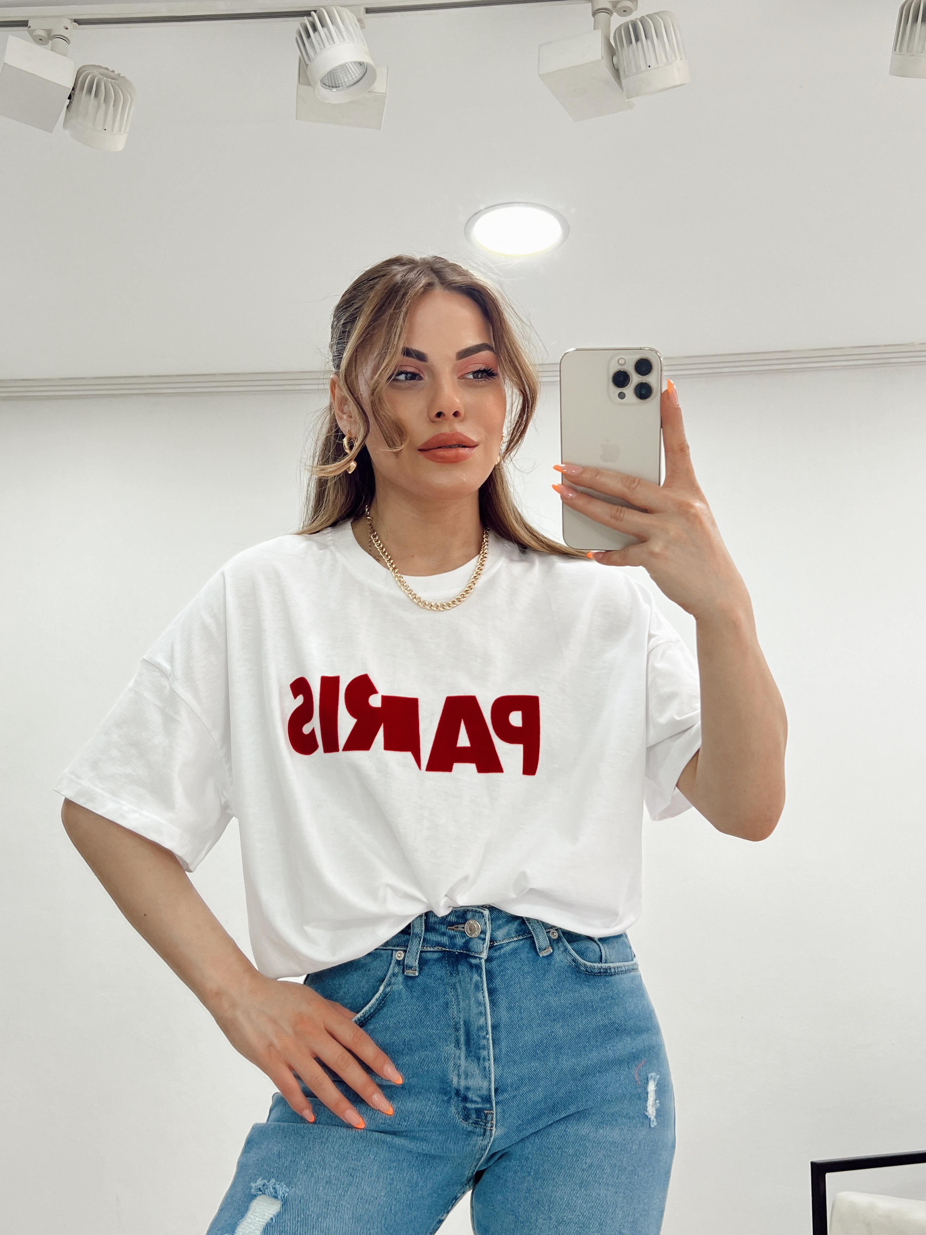 ÖNÜ KIRMIZI YAZILI TSHİRT