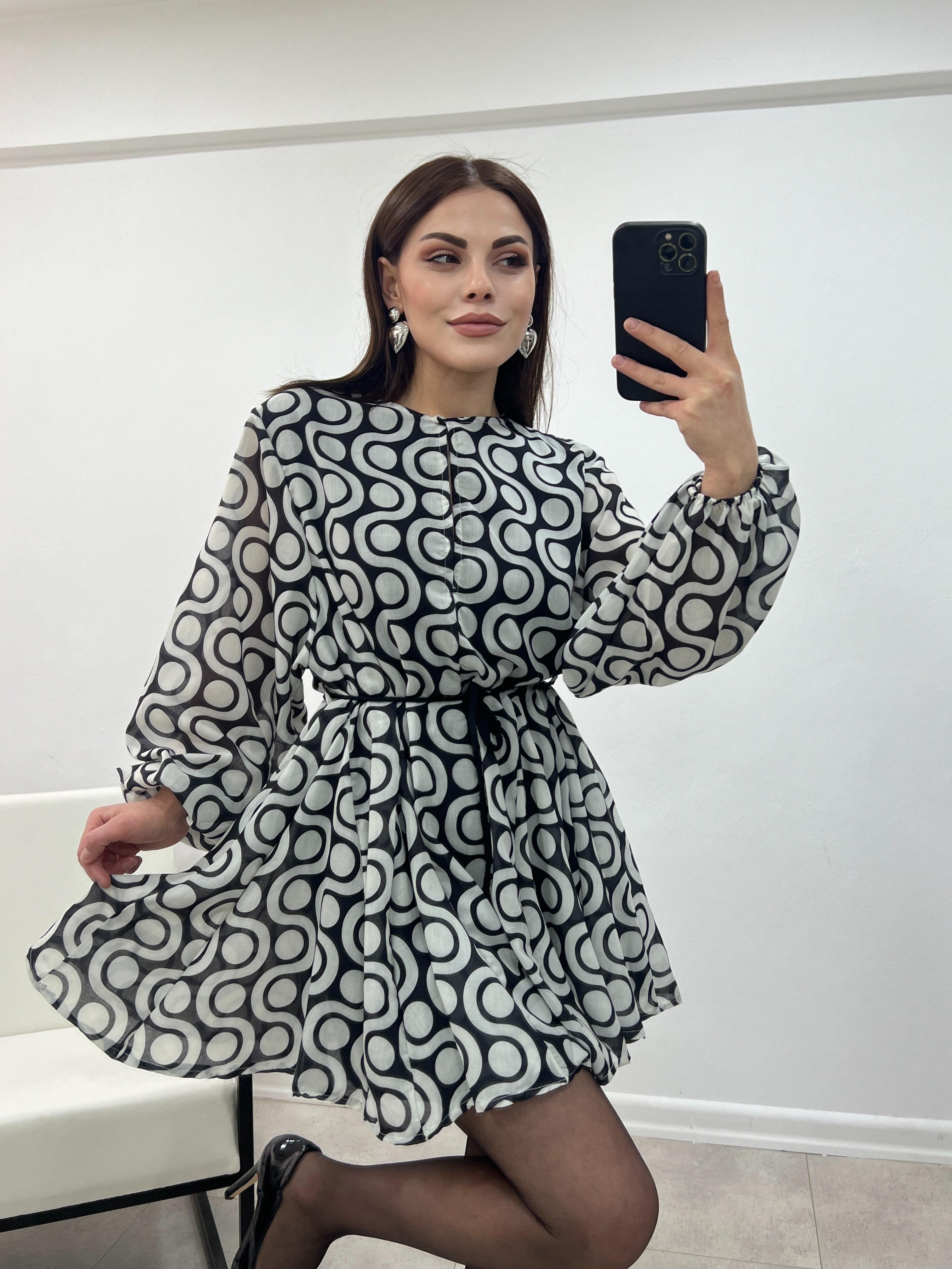 ORJINAL MARKA DESENLİ KUŞAKLI ELBİSE