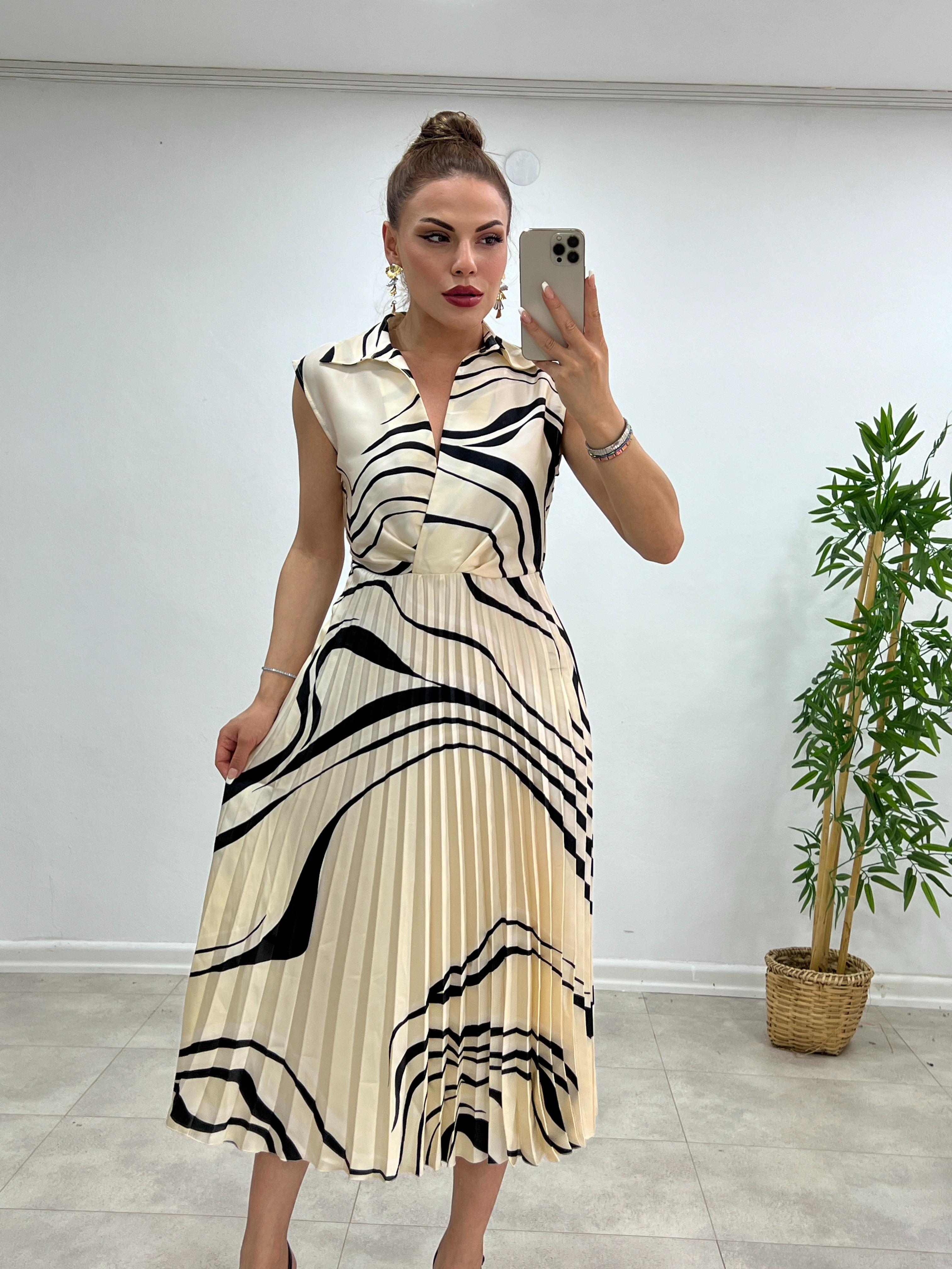 ORJİNAL SATEN SİYAH DESENLİ ELBİSE