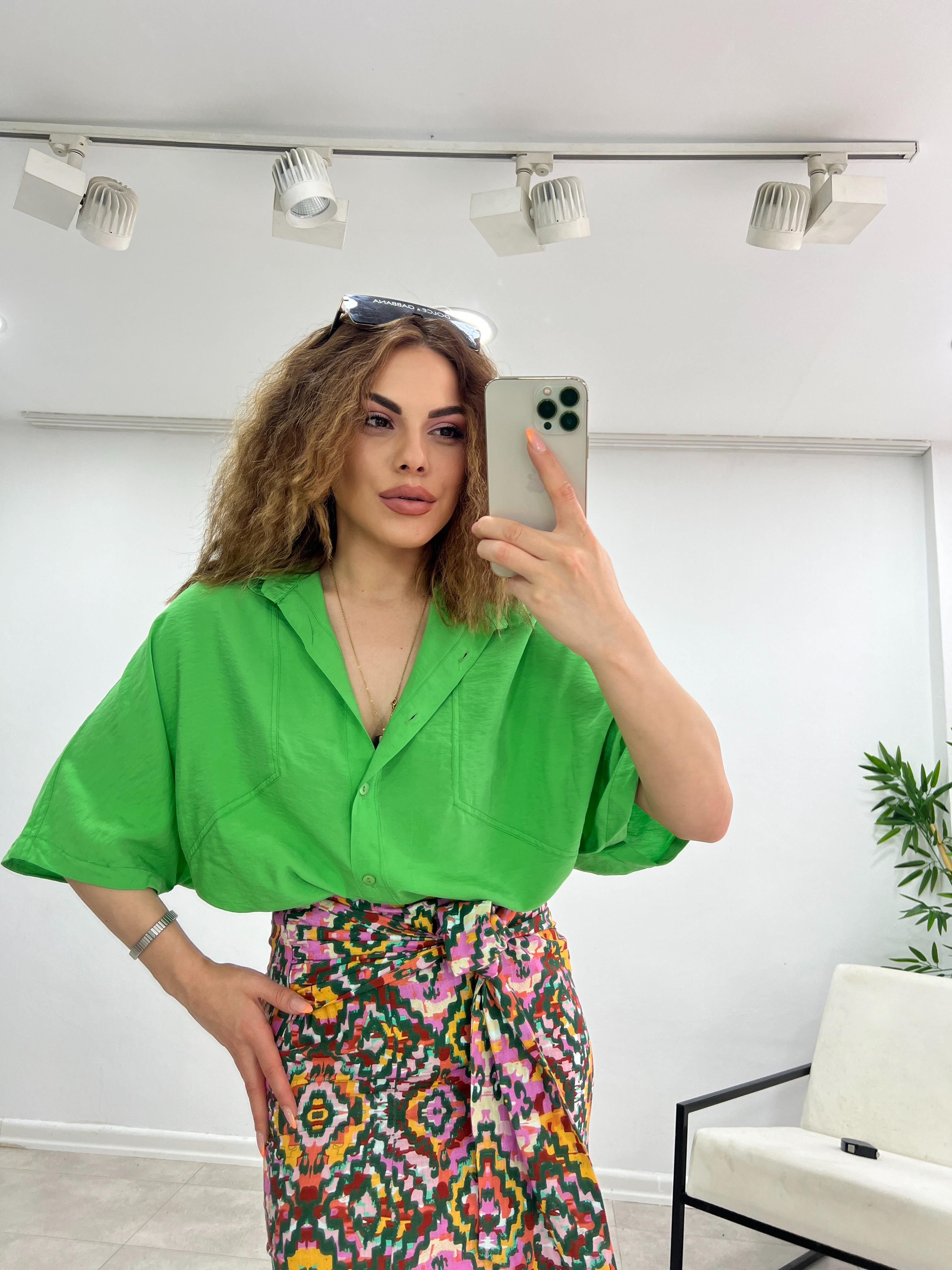 OVERSİZE KETEN YEŞİL GÖMLEK