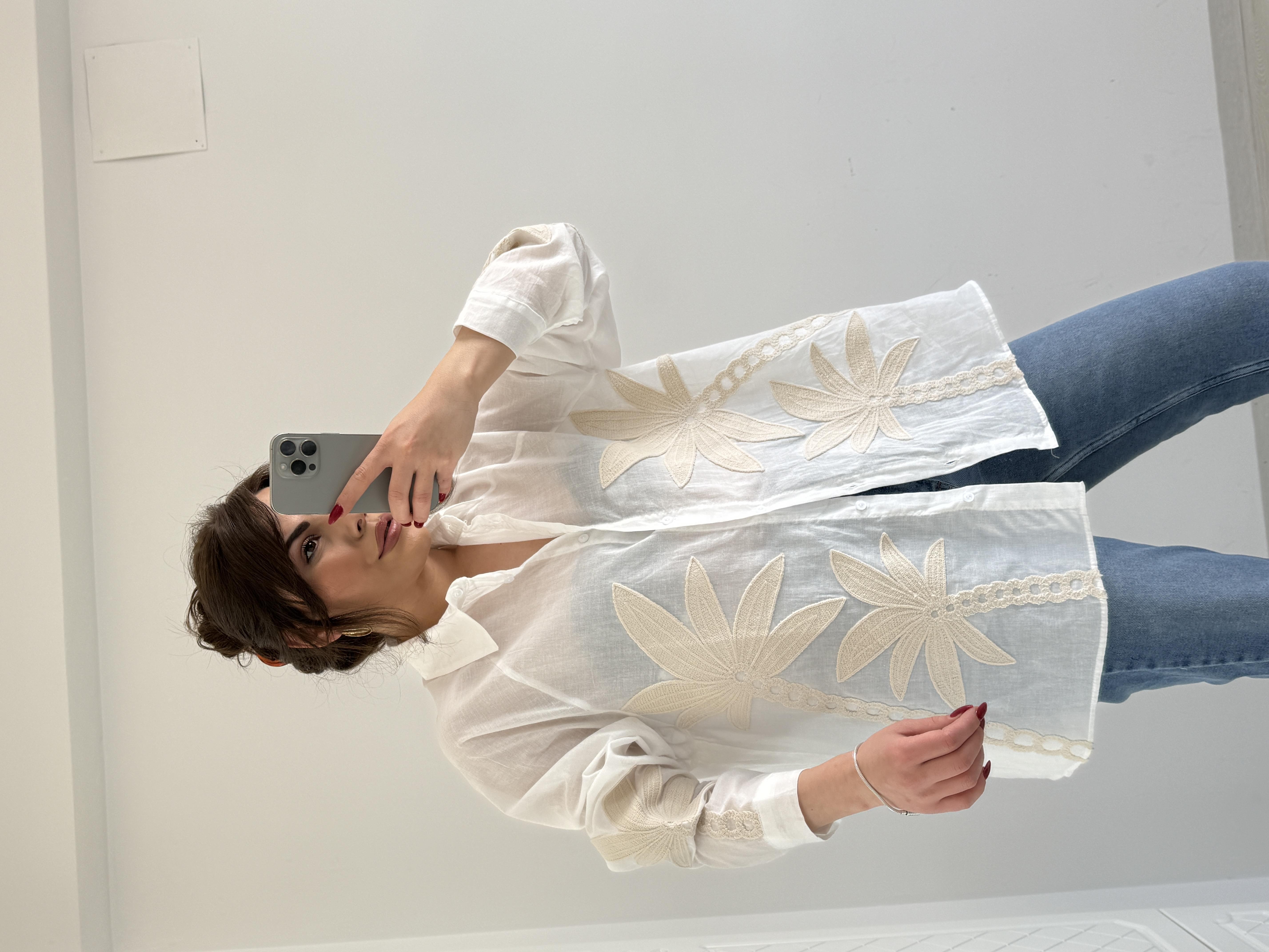 PALMİYE İŞLEMELİ ÖZEL TASARIM GÖMLEK TAŞ