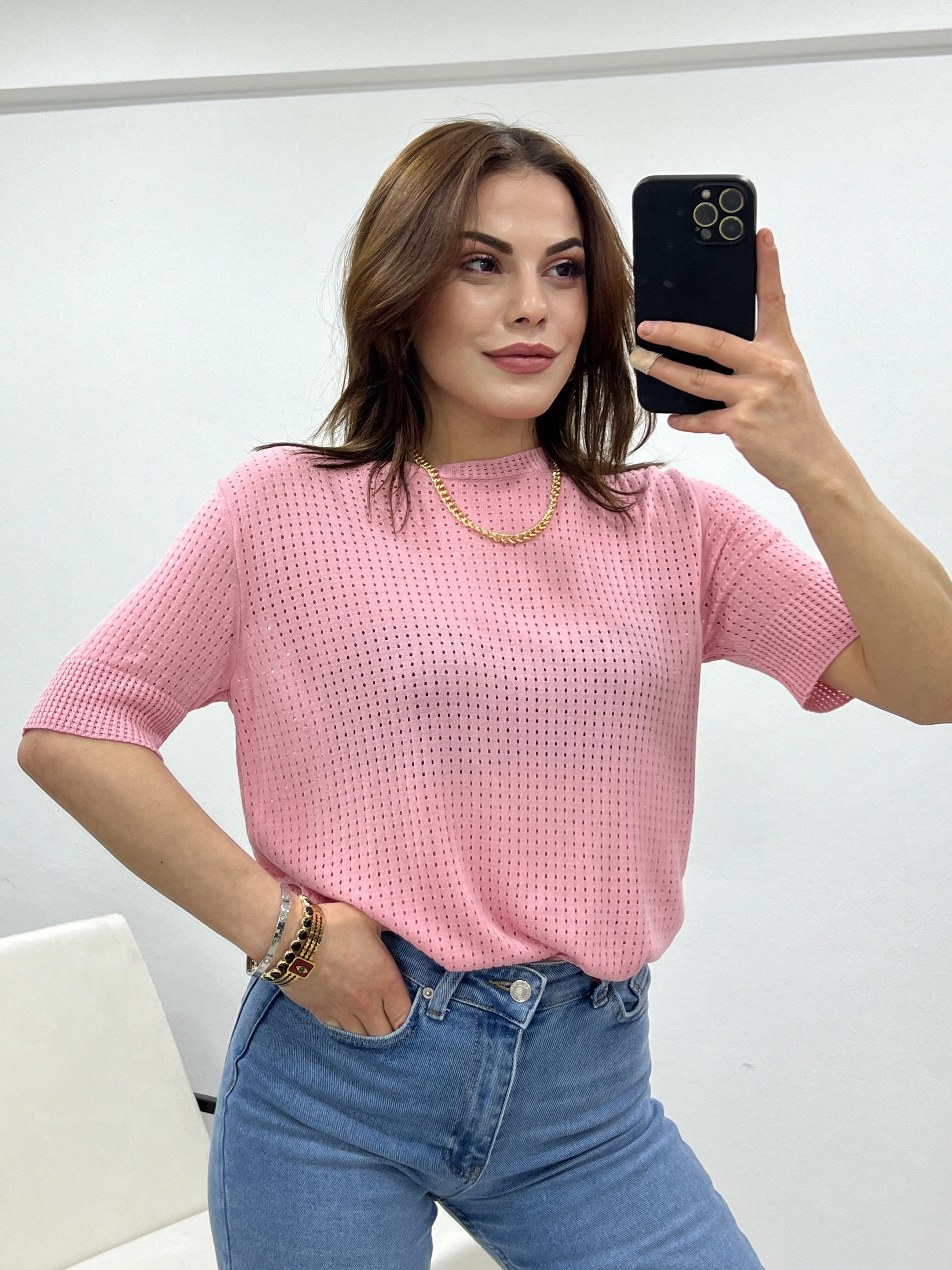 PEMBE DELİKLİ MERSERİZE BLUZ
