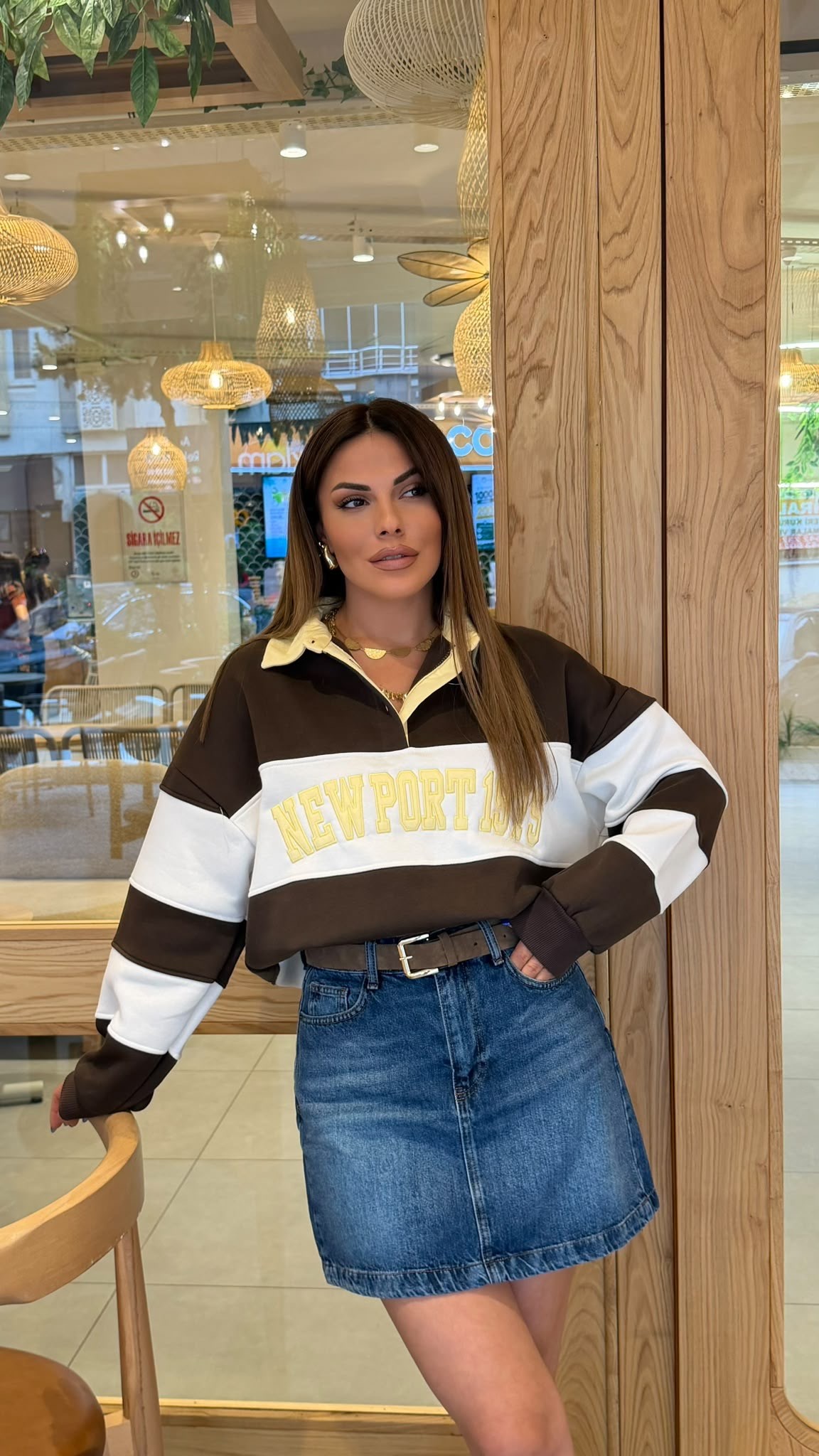 Polo Yaka Kalın Çizgili Baskılı Sweatshırt Kahve