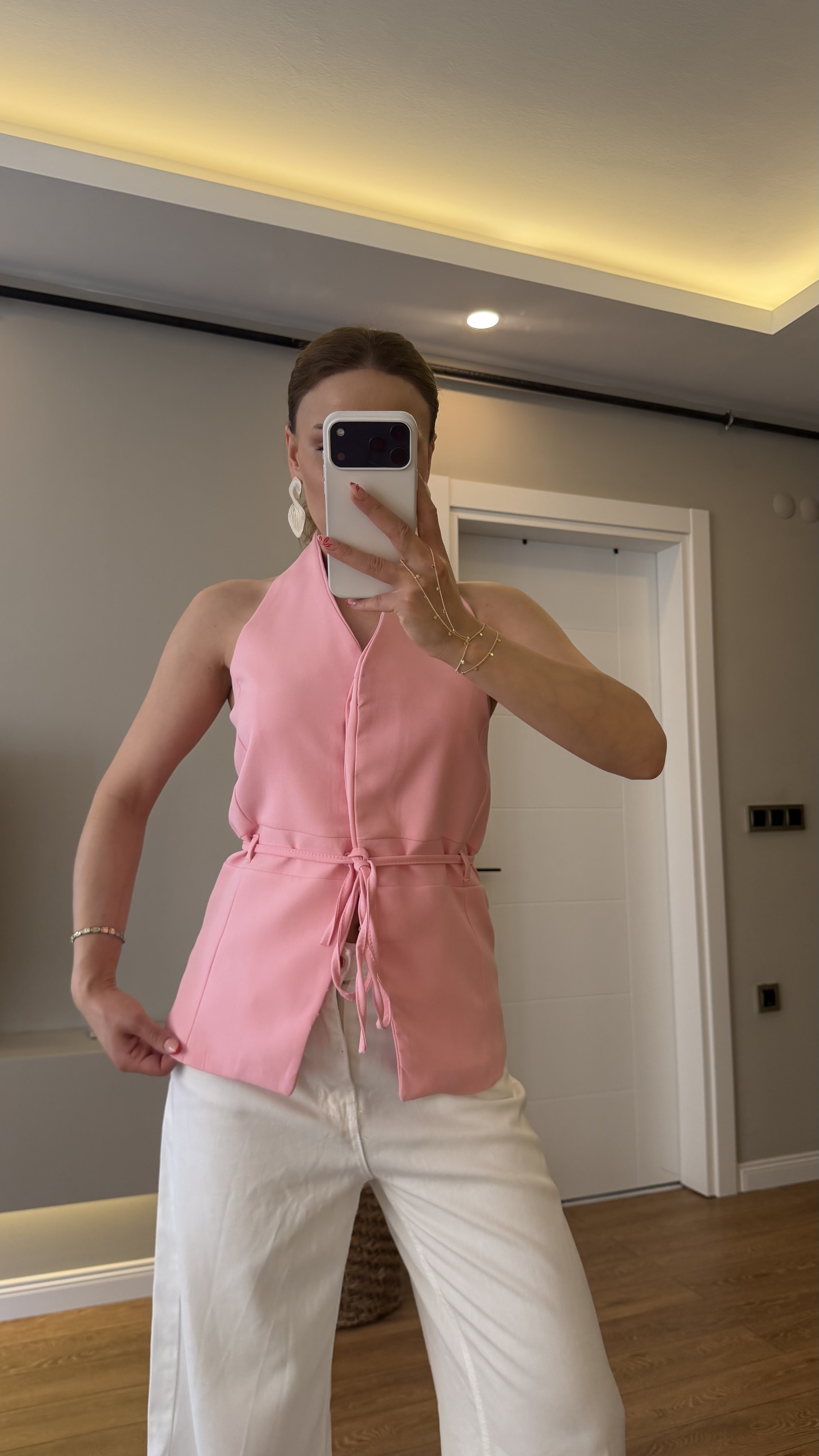 SIRT DEKOLTELİ BEL BAĞLAMALI YELEK PEMBE
