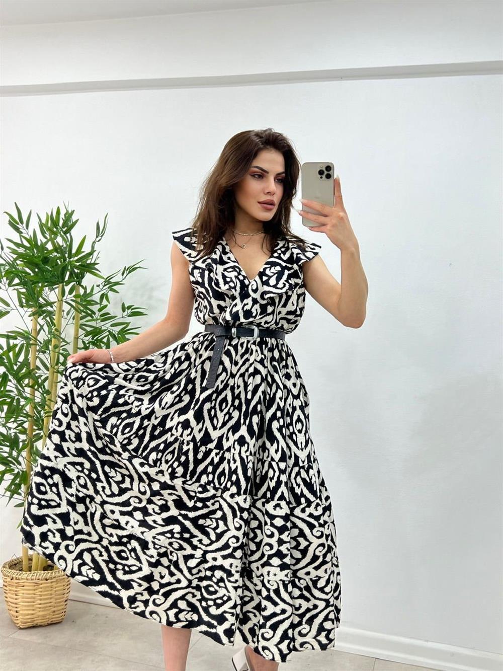 SİYAH BEYAZ DESENLİ ELBİSE