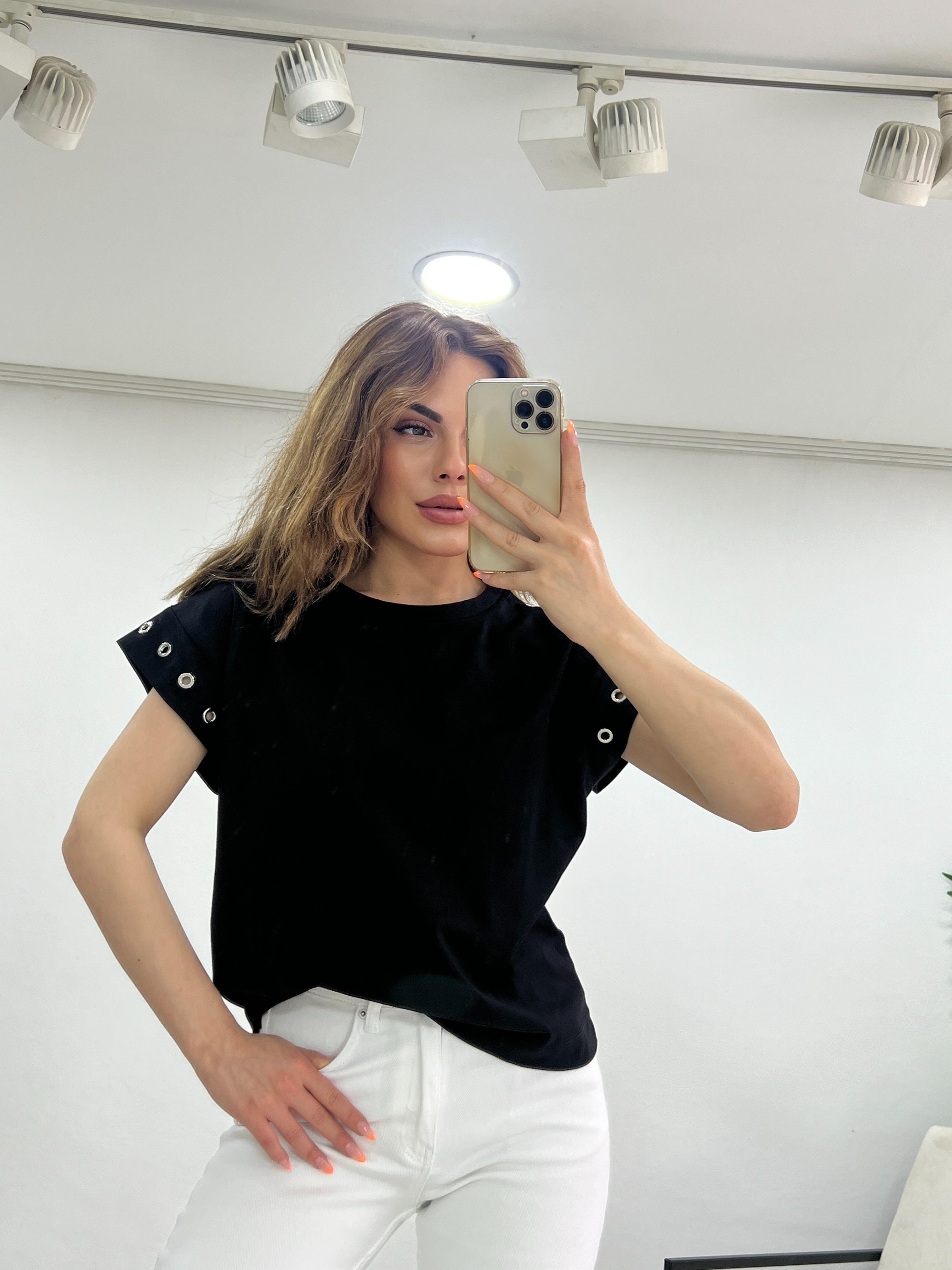 SİYAH  KOLLARI KUŞ GÖZÜ TSHİRT