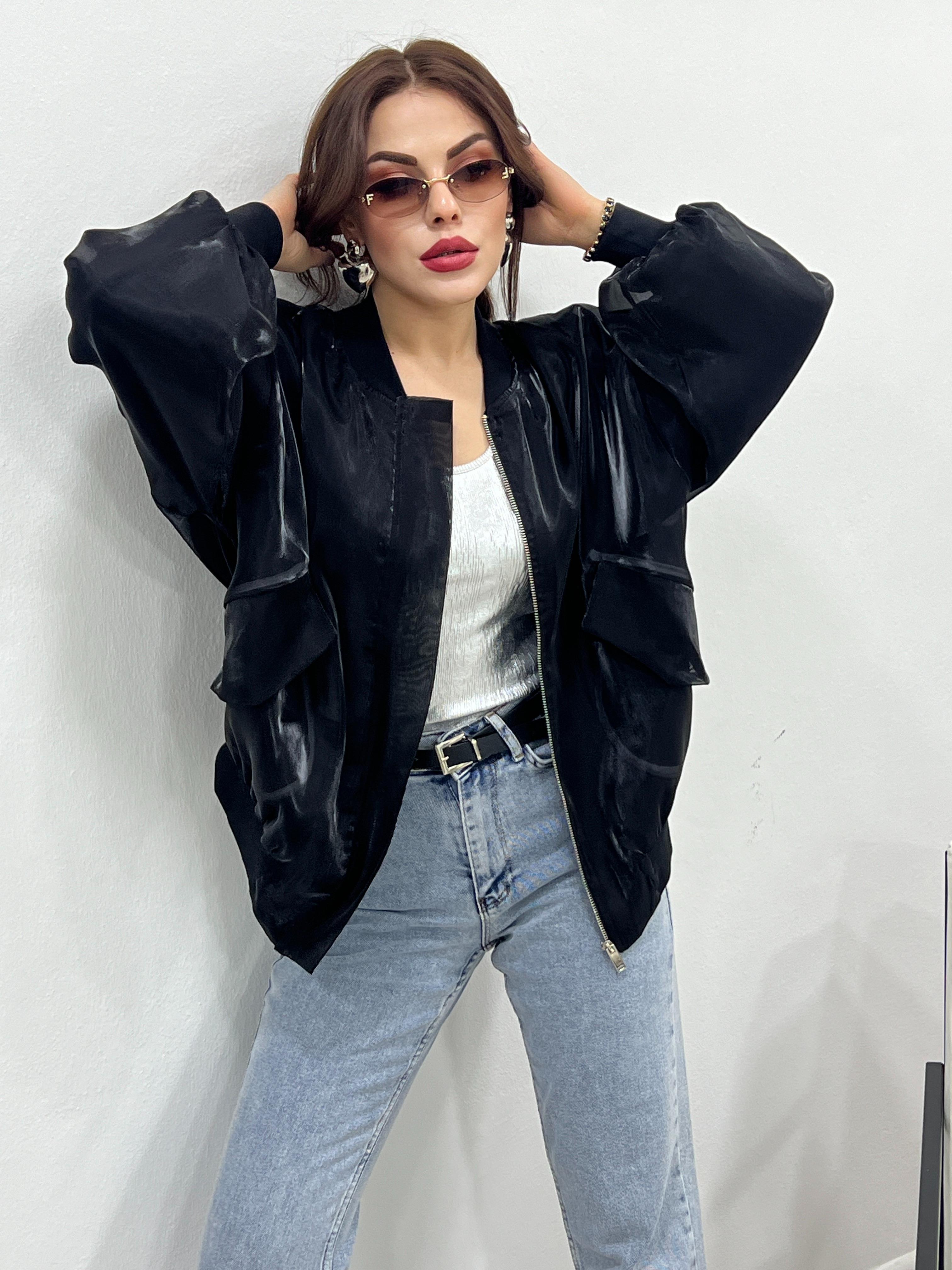 SİYAH ORGANZE KAPAK CEPLİ CEKET