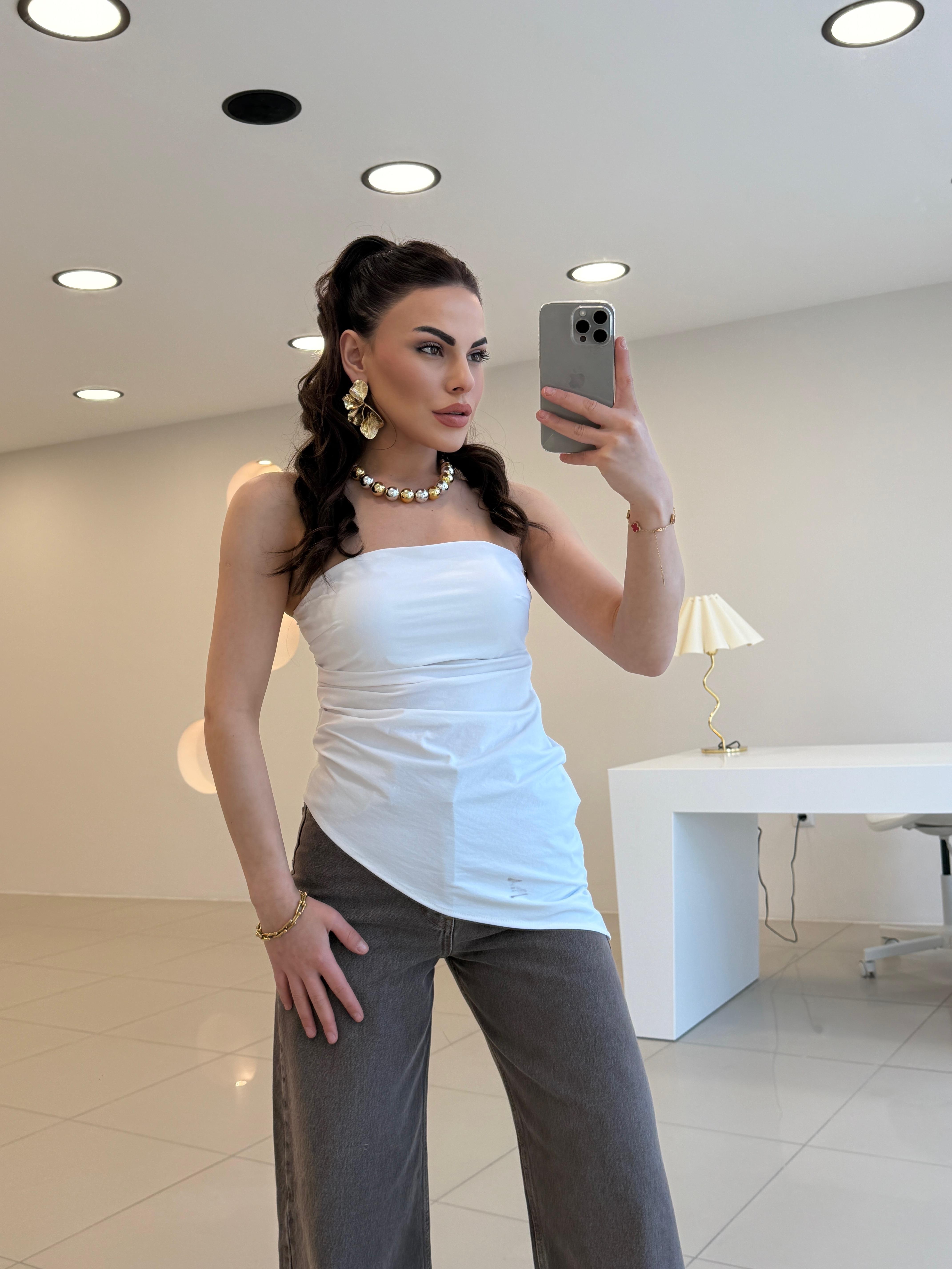 STRAPLEZ ARKA LASTİKLİ BLUZ BEYAZ