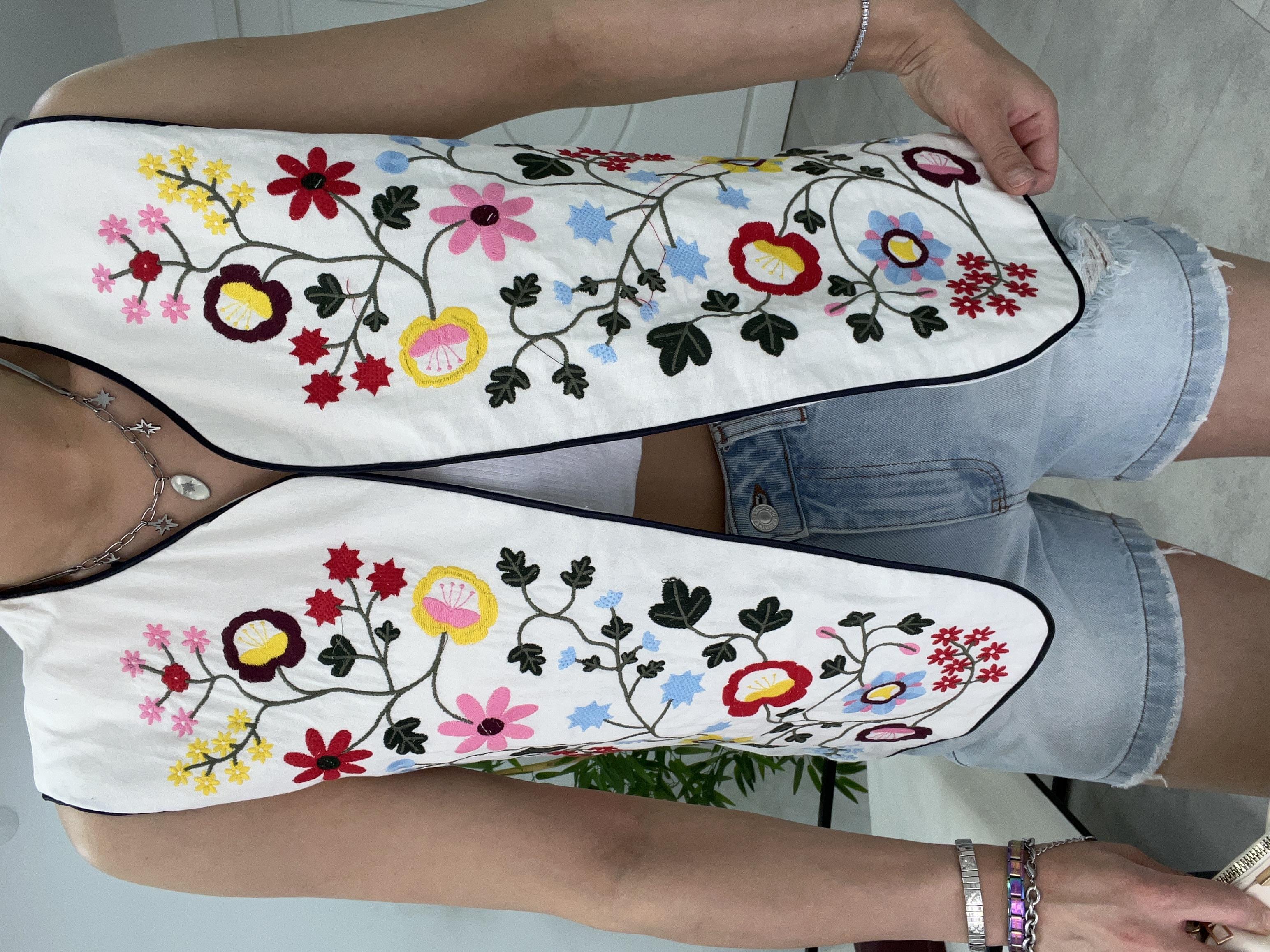 TASARIM İŞLEMELİ KETEN YELEK