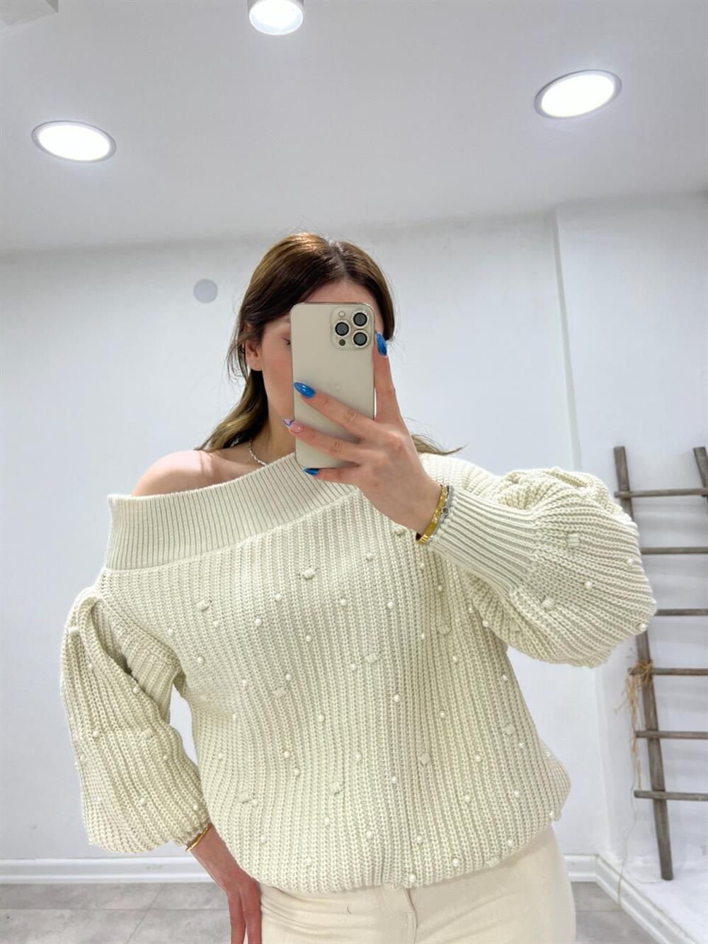 TEK OMUZ İNCİLİ KAZAK