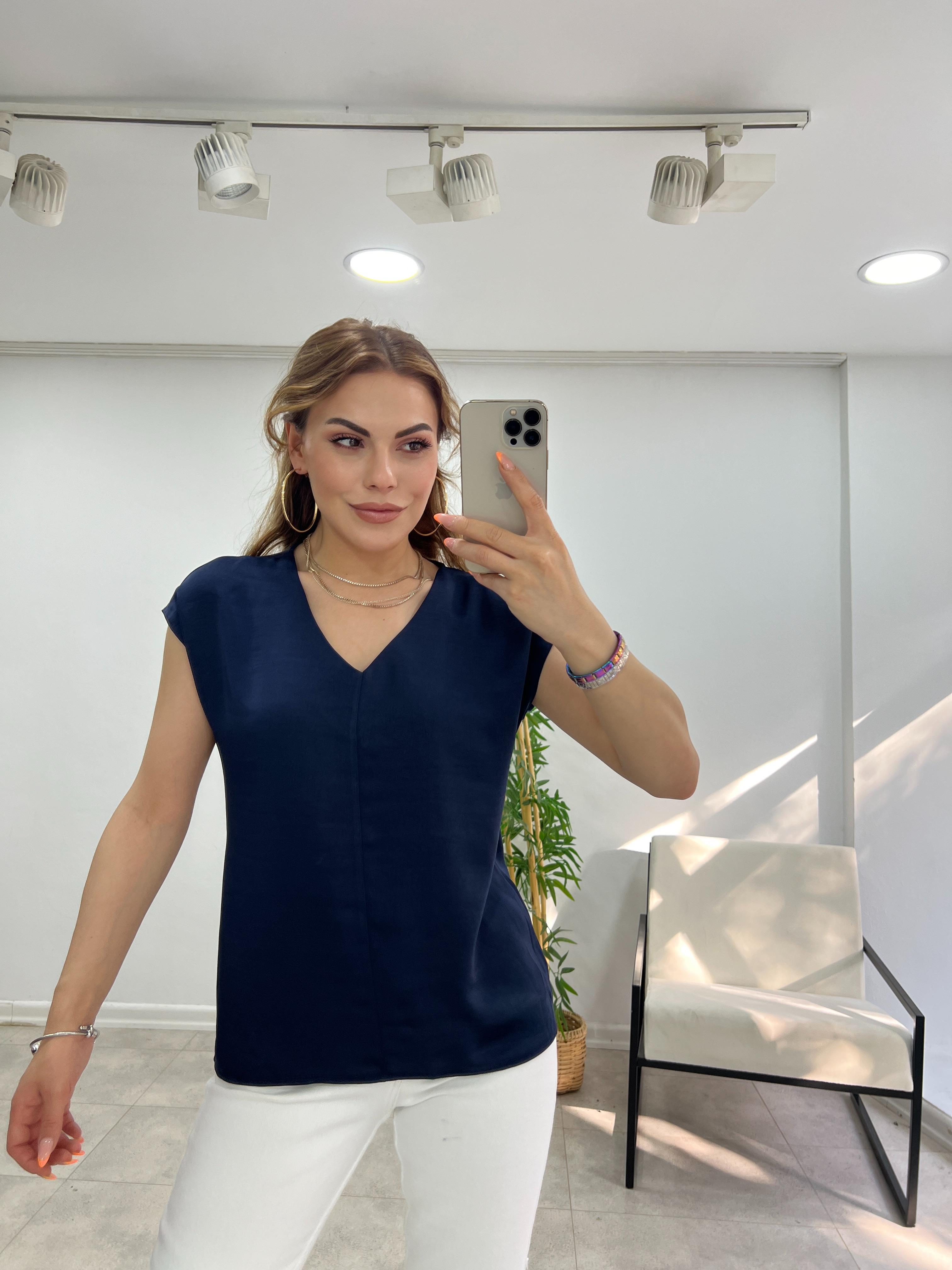 V YAKA PARLAK KUMAŞ BLUZ LACİVERT