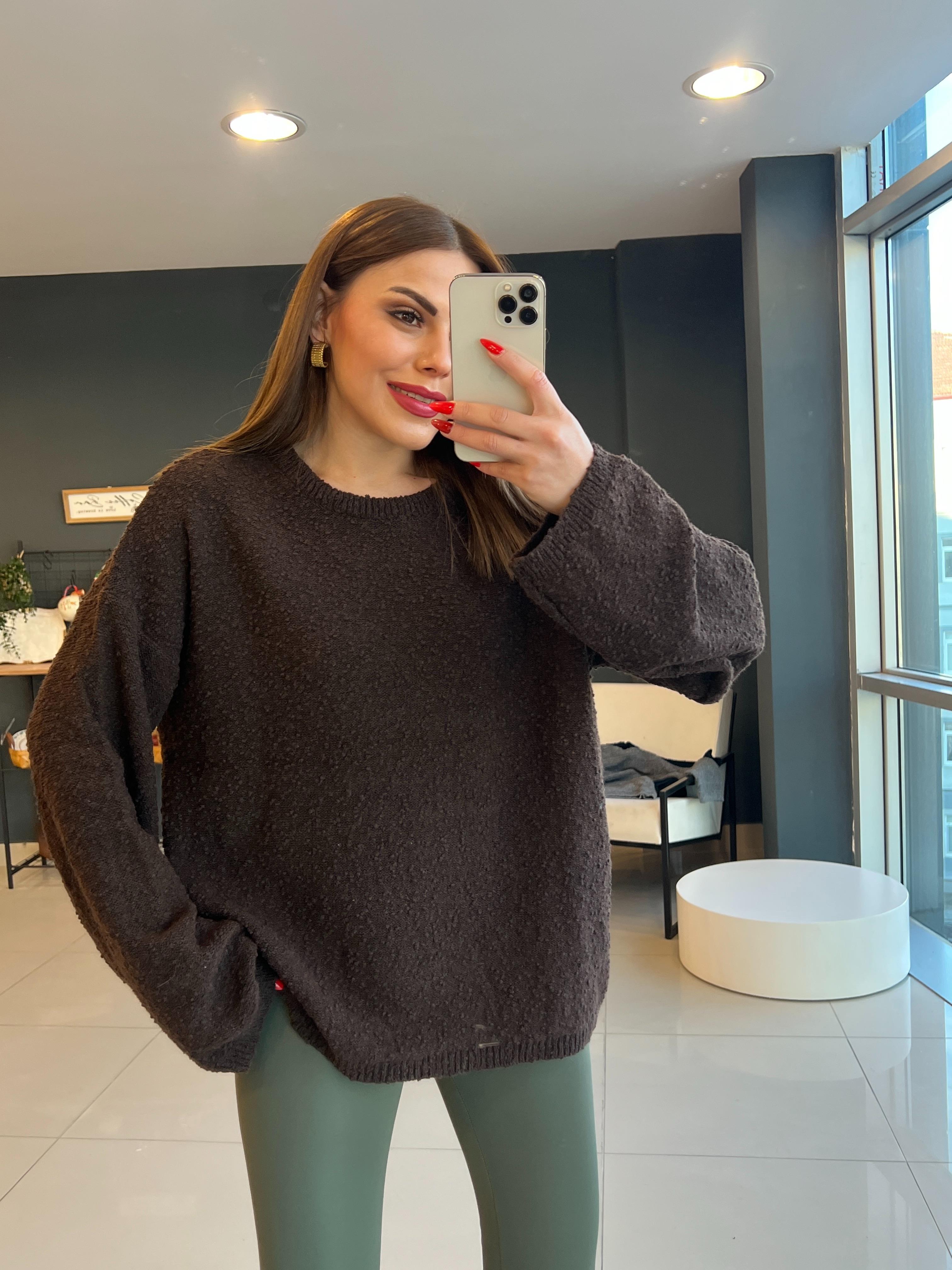 YUMUŞAK DOKULU BASİC KAZAK KAHVE